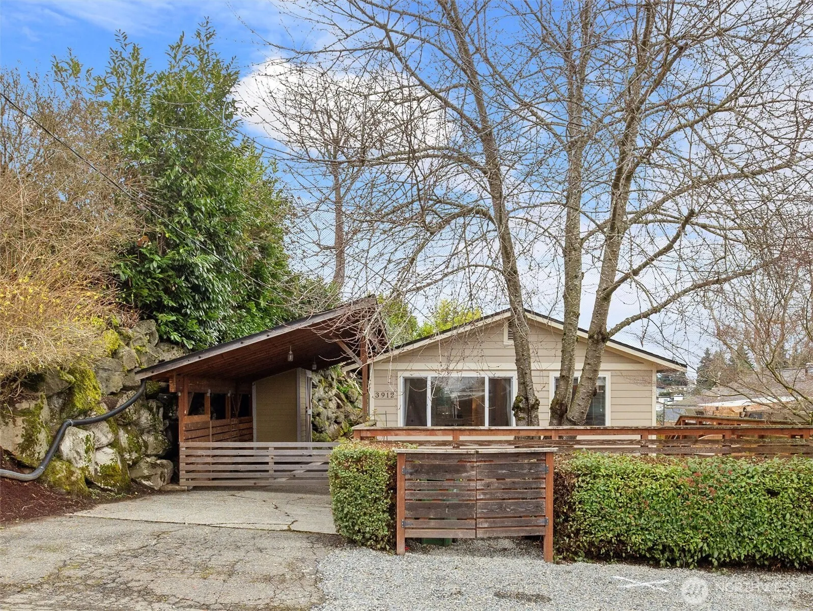 Property photo for 3912 S Findlay Street, Seattle photo 2