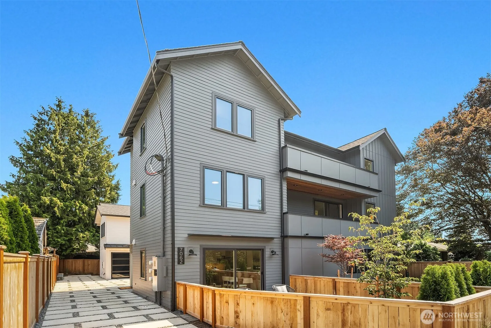Property photo for 7062 Cleopatra Place Nw, Seattle
