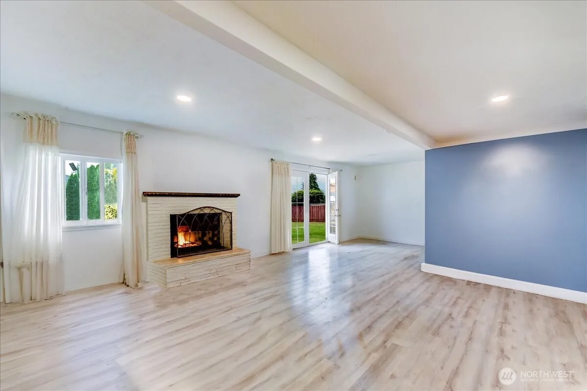 Property photo for 9125 48th Drive Ne, Marysville photo 5