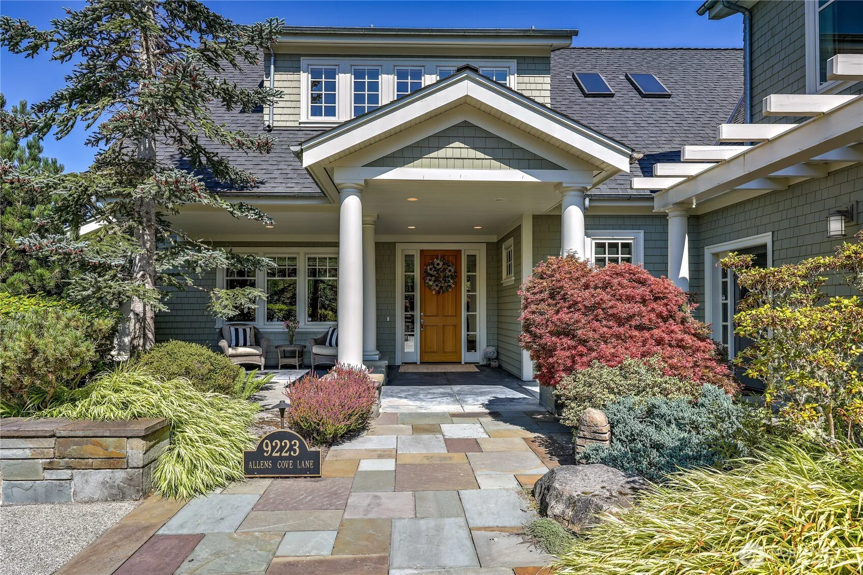 Property photo for 9223 Allens Cove Lane Ne, Bainbridge Island photo 4