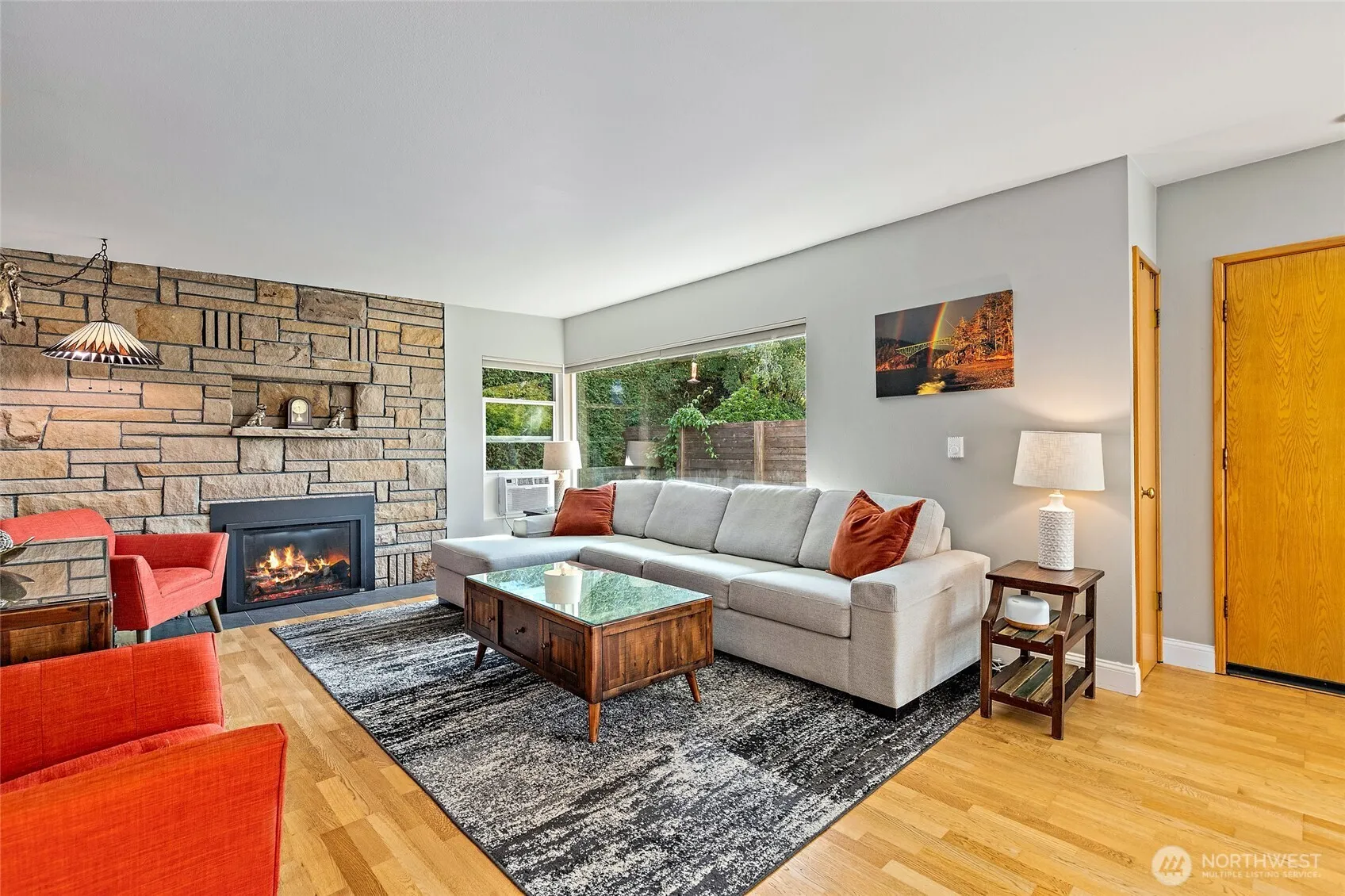 Property photo for 419 E View Ridge Drive, Everett photo 5