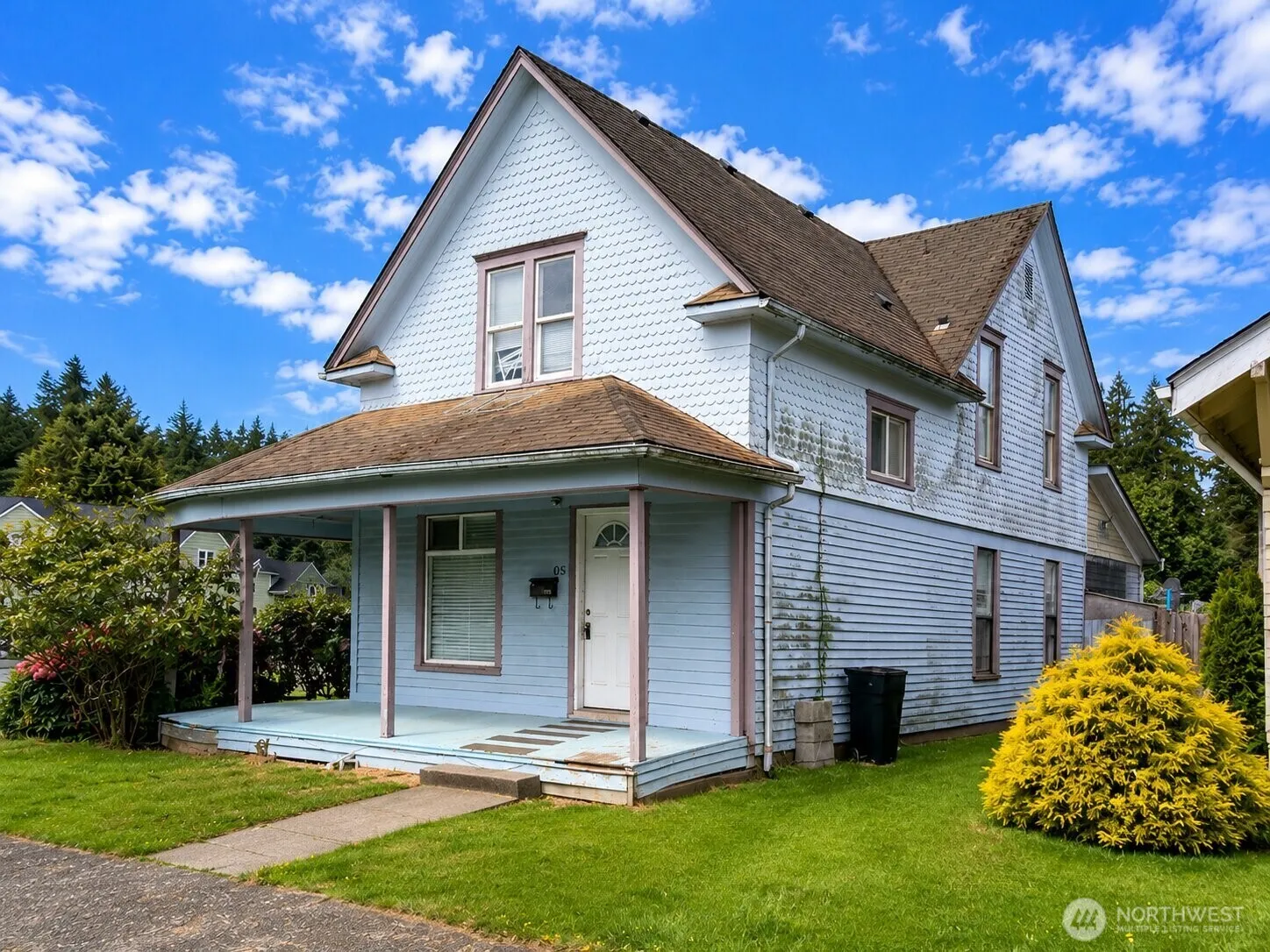 Property photo for 803 Monroe Street, Hoquiam photo 2