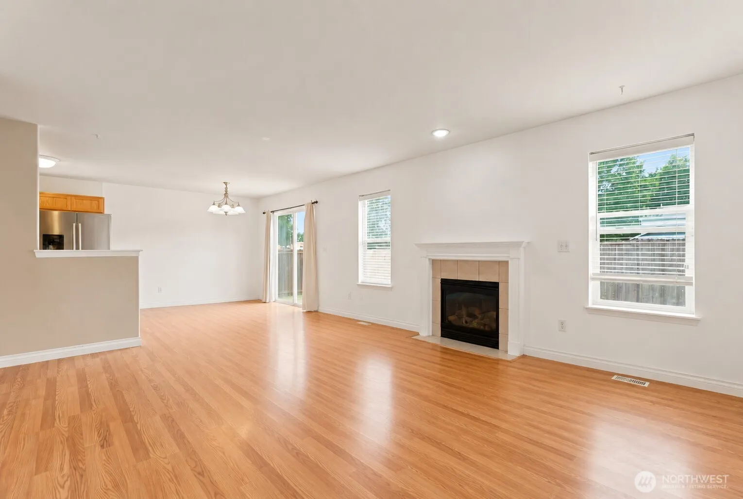 Property photo for 3815 184th Street E, Tacoma photo 5