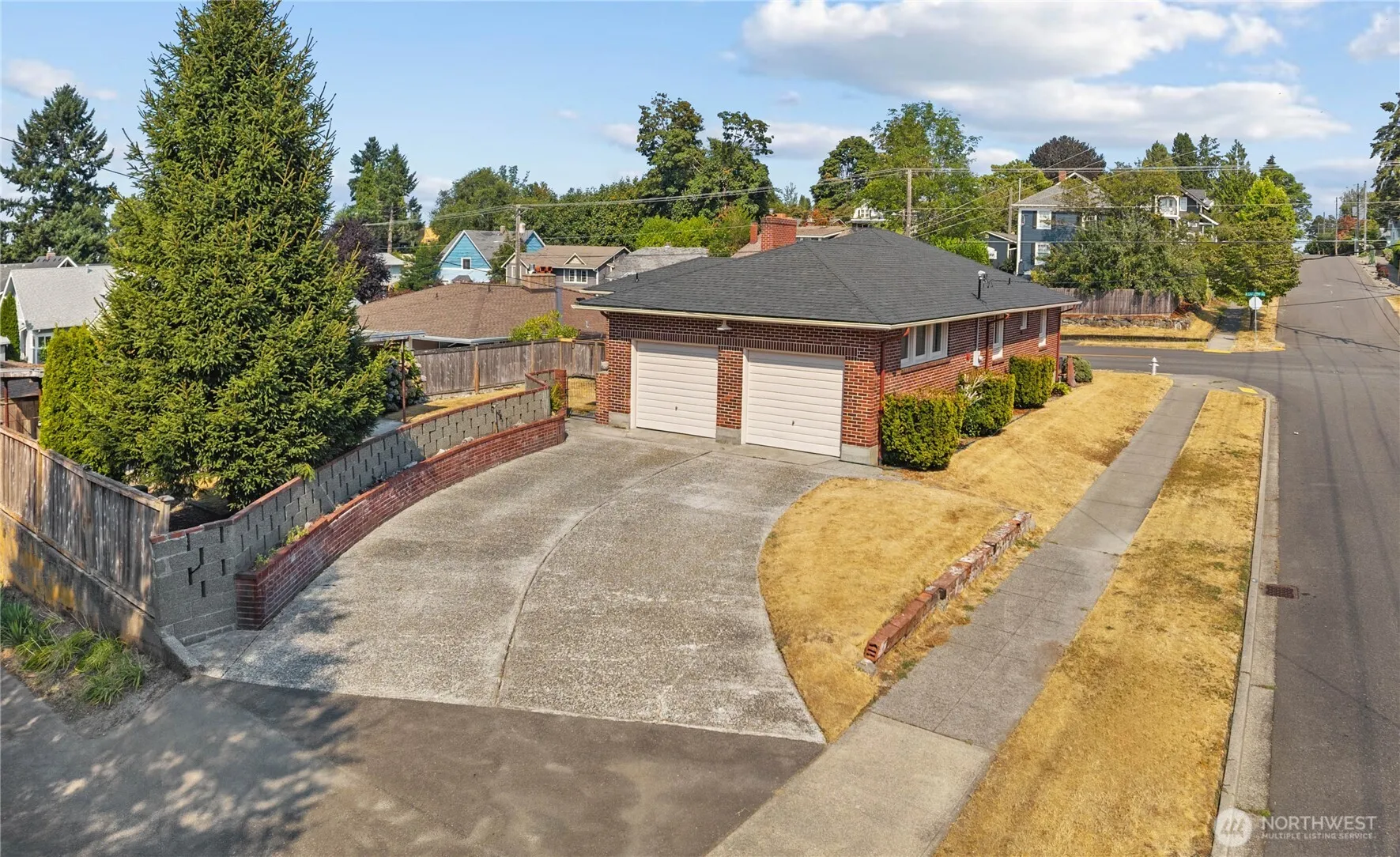 Property photo for 4202 N Cheyenne Street, Tacoma photo 3