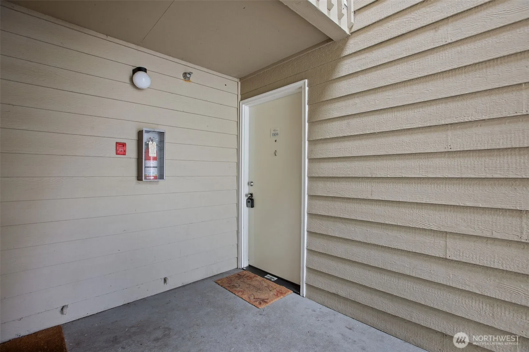 Property photo for 1843 S 286th Lane #t104, Federal Way photo 2