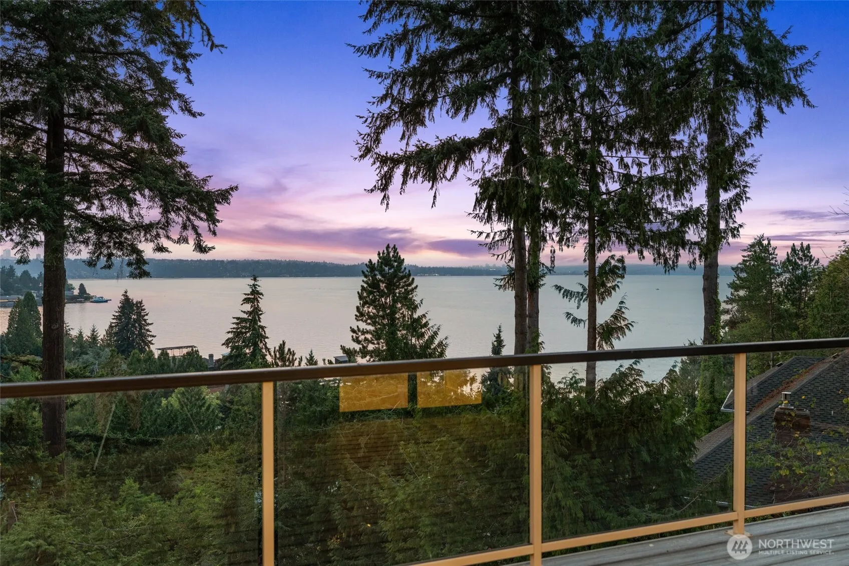 Property photo for 2003 82nd Avenue Se, Mercer Island