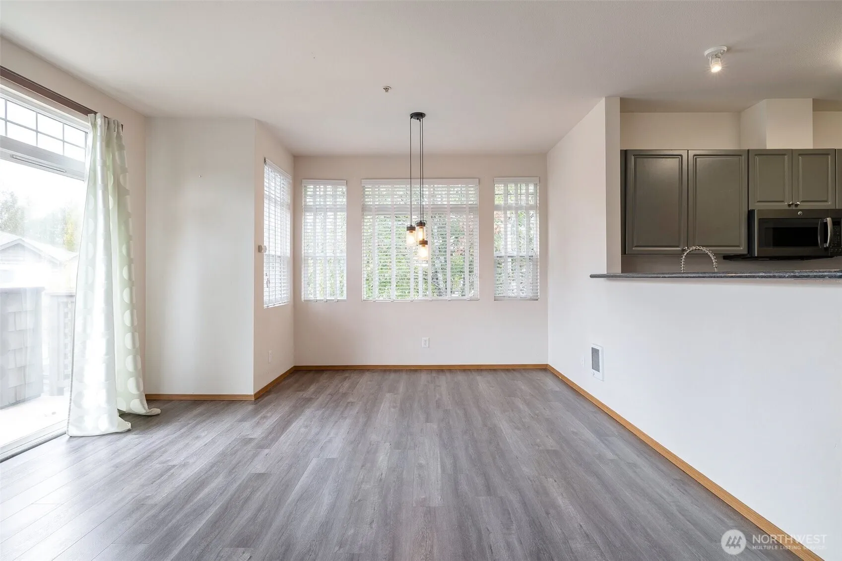 Property photo for 17656 134th Lane Se #f17656, Renton photo 5