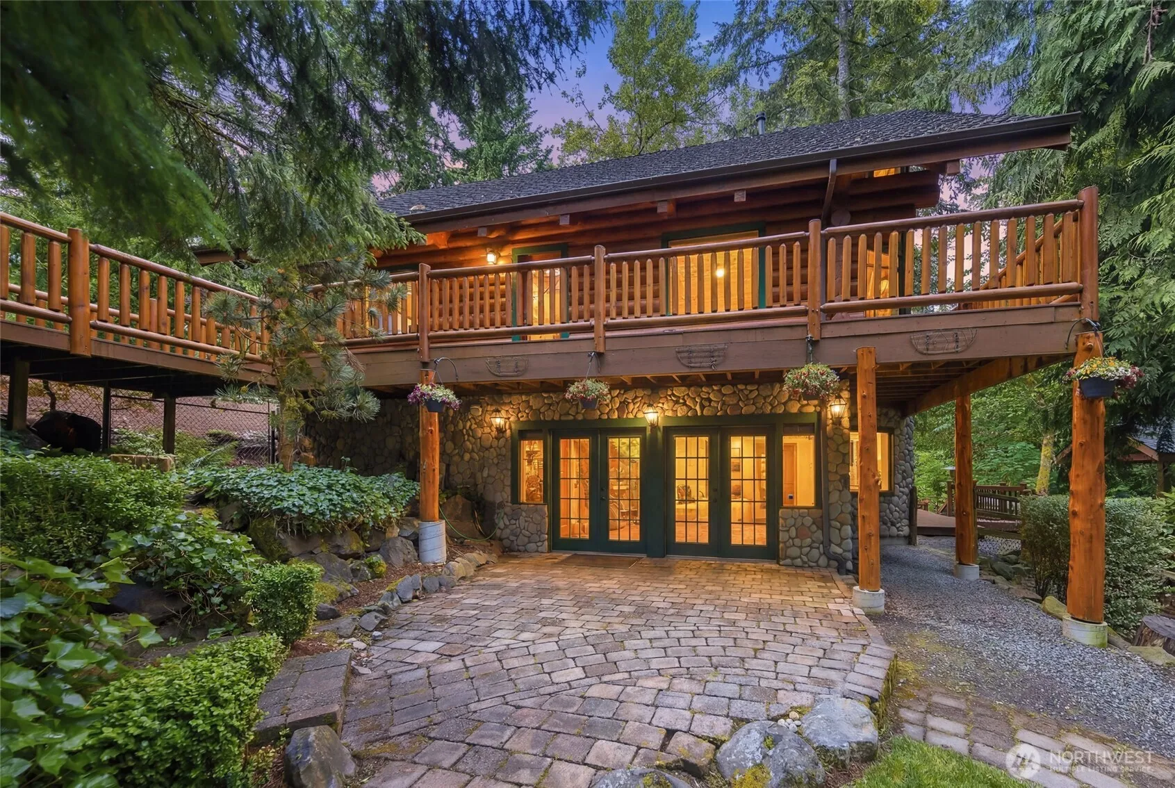 Property photo for 22005 Se 28th Street, Sammamish