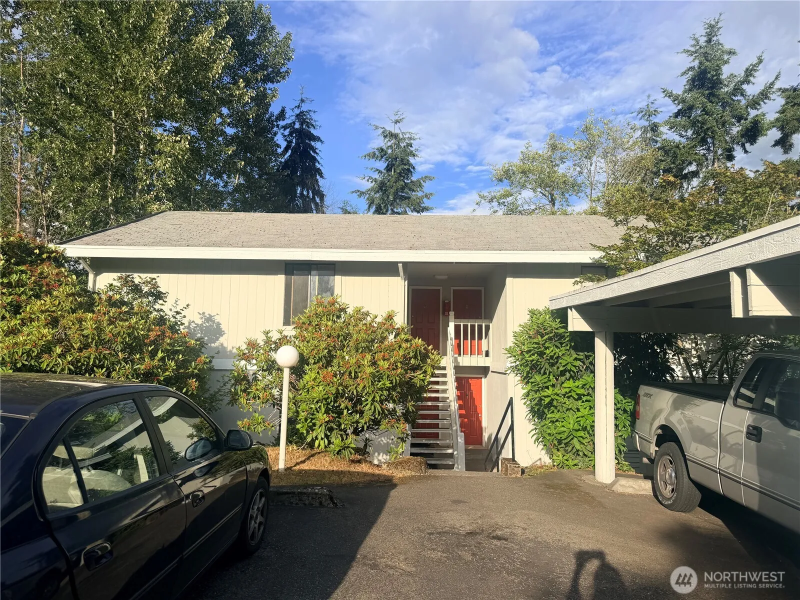 Property photo for 120 S 339th Circle, Federal Way