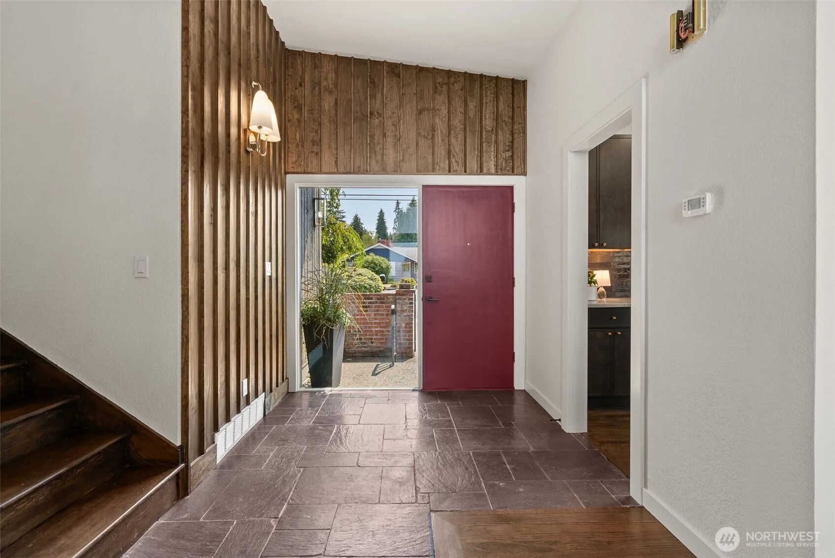 Property photo for 8501 42nd Street W, University Place photo 4