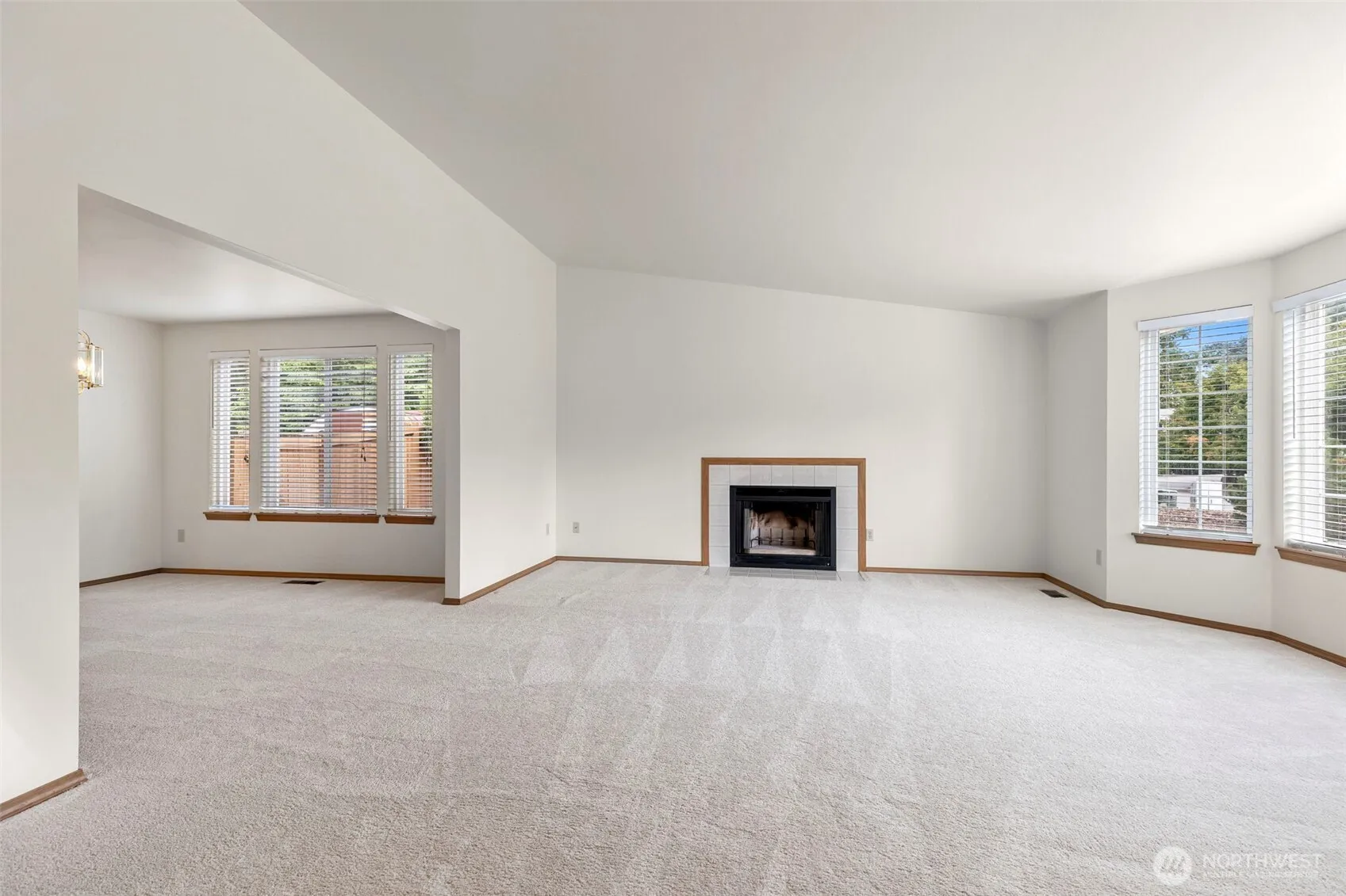 Property photo for 7206 93rd Avenue Ct, Lakewood photo 5