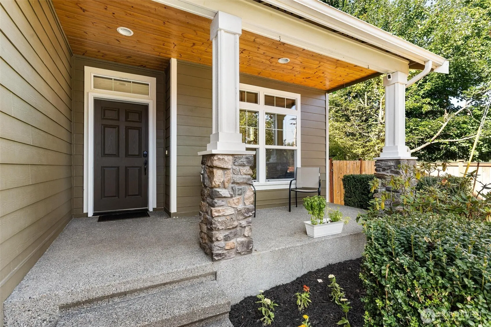 Property photo for 18129 115th Street Ct E, Bonney Lake photo 3