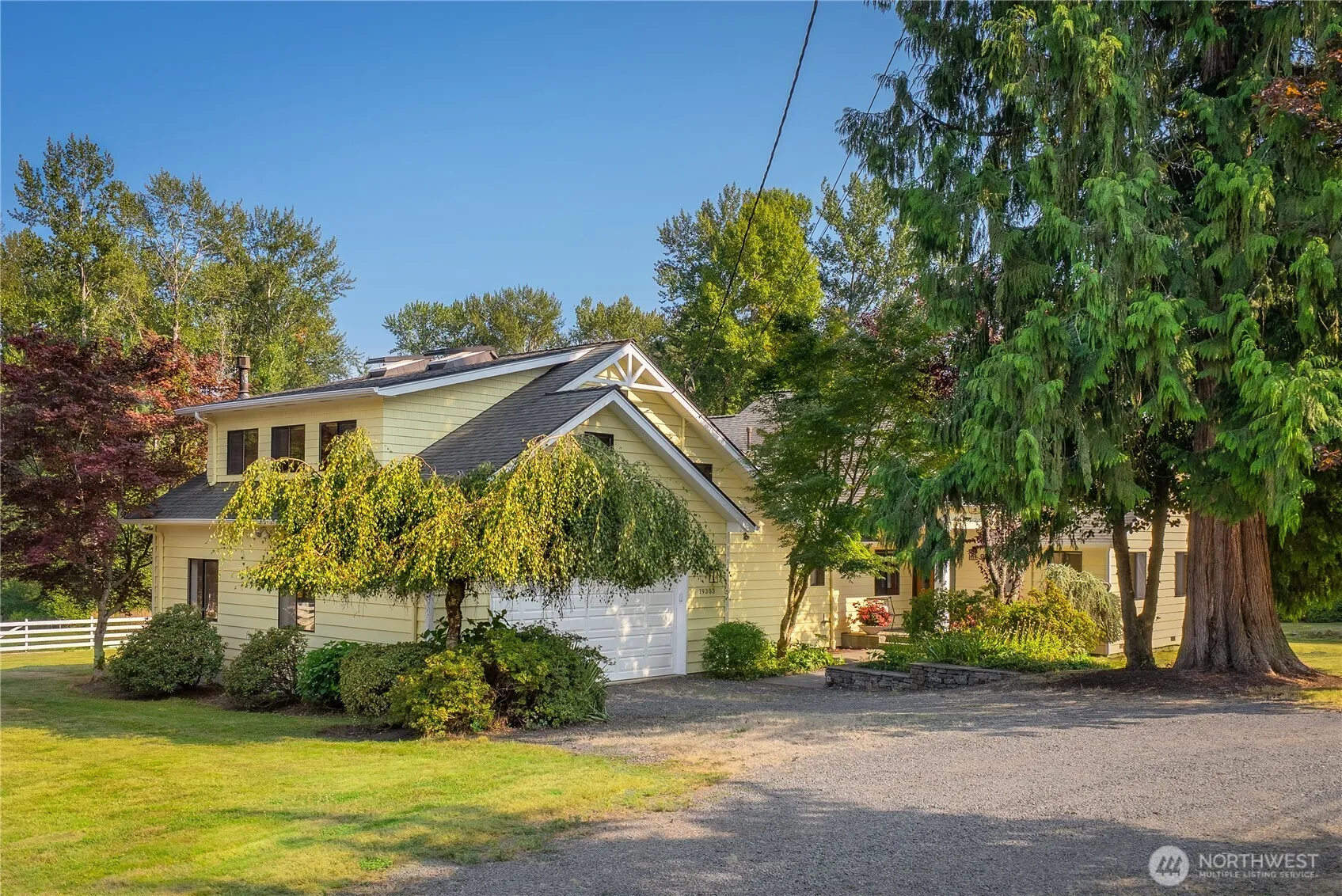 Property photo for 19303 Broadway Avenue, Snohomish photo 5