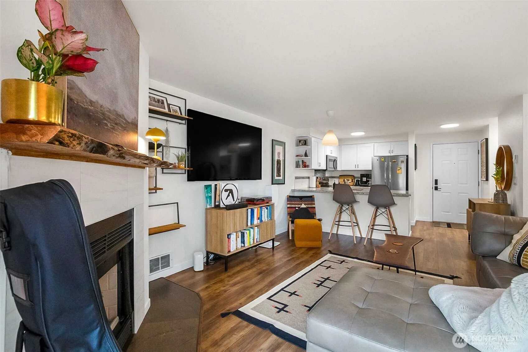 Property photo for 411 N 90th Street #207, Seattle photo 2