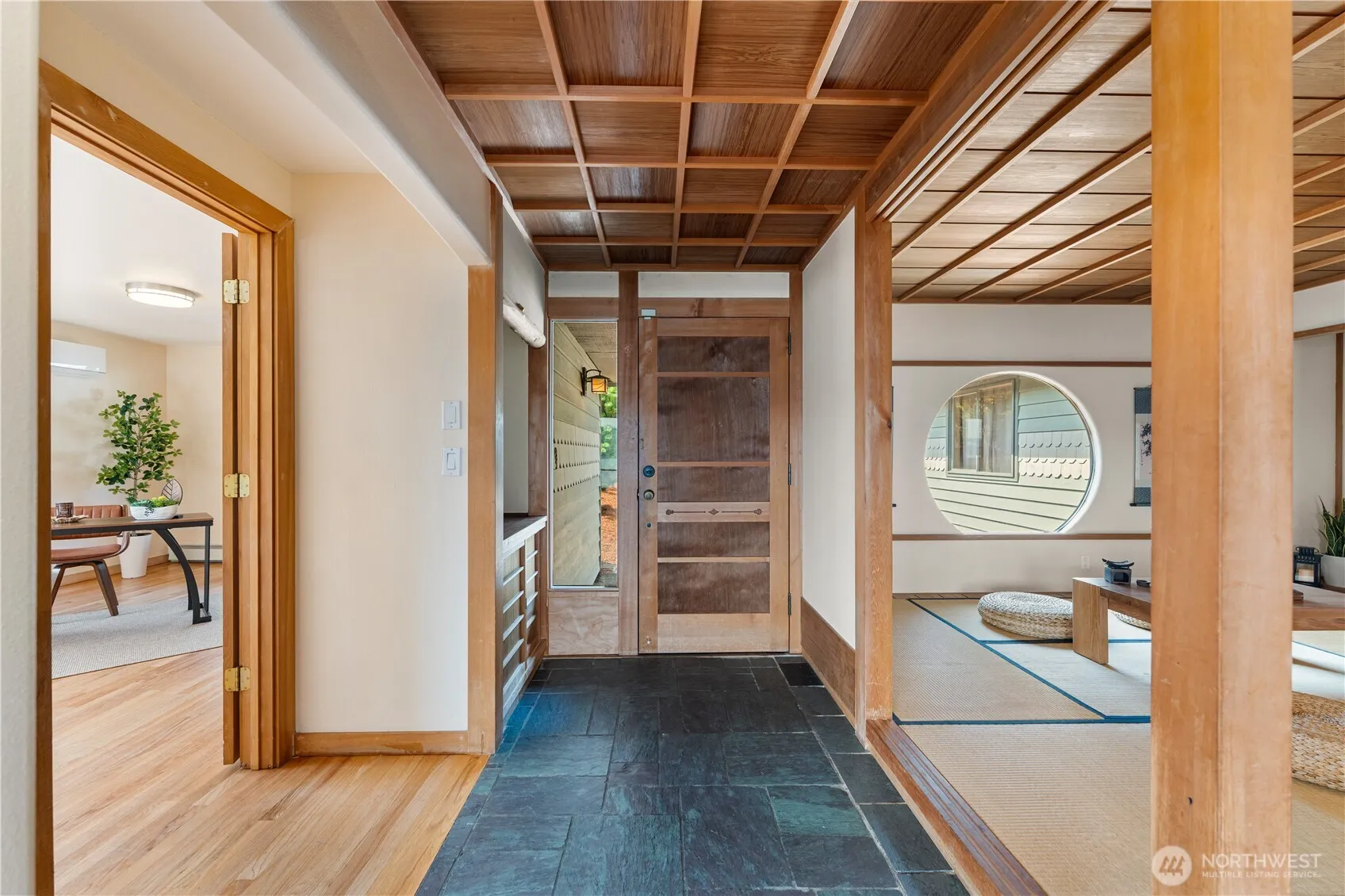 Property photo for 3920 Ne 157th Place, Lake Forest Park photo 5