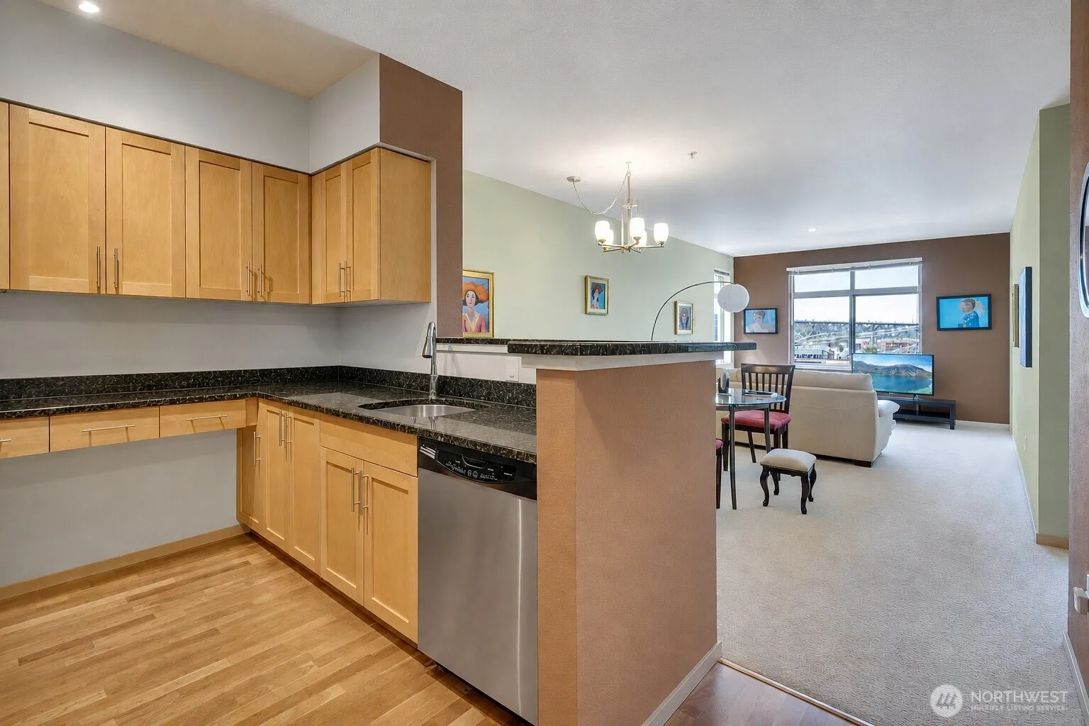 Property photo for 3333 Wallingford Avenue N #410, Seattle photo 5