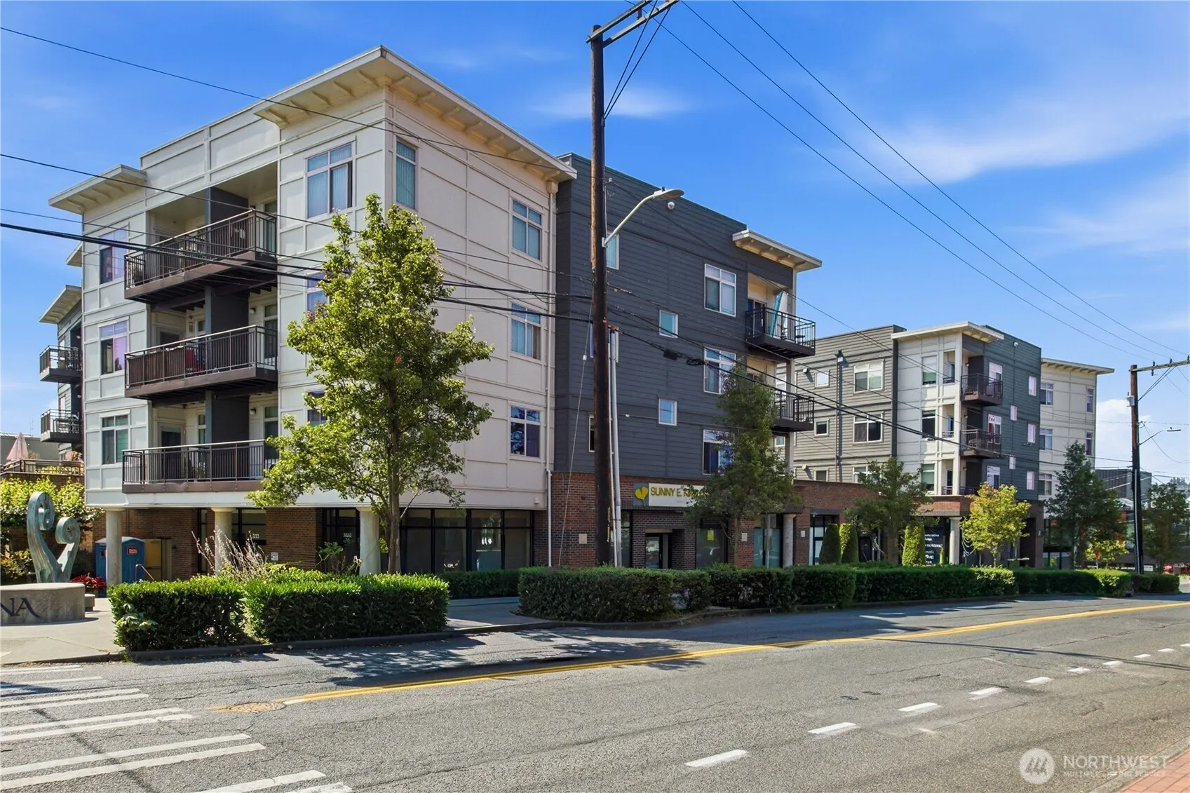 Property photo for 3333 Wallingford Avenue N #410, Seattle photo 2