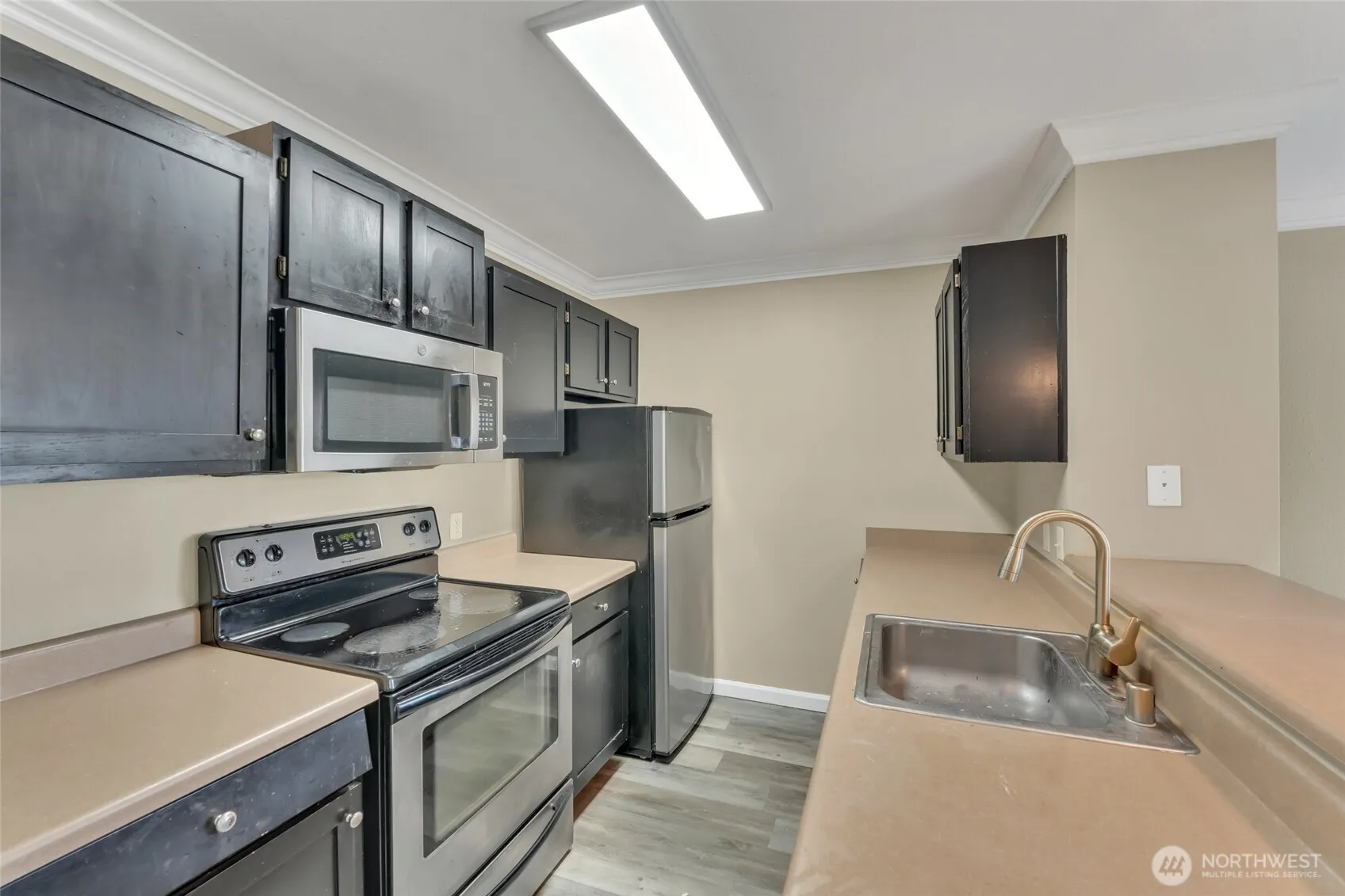 Property photo for 31500 33rd Place Sw #v102, Federal Way photo 5