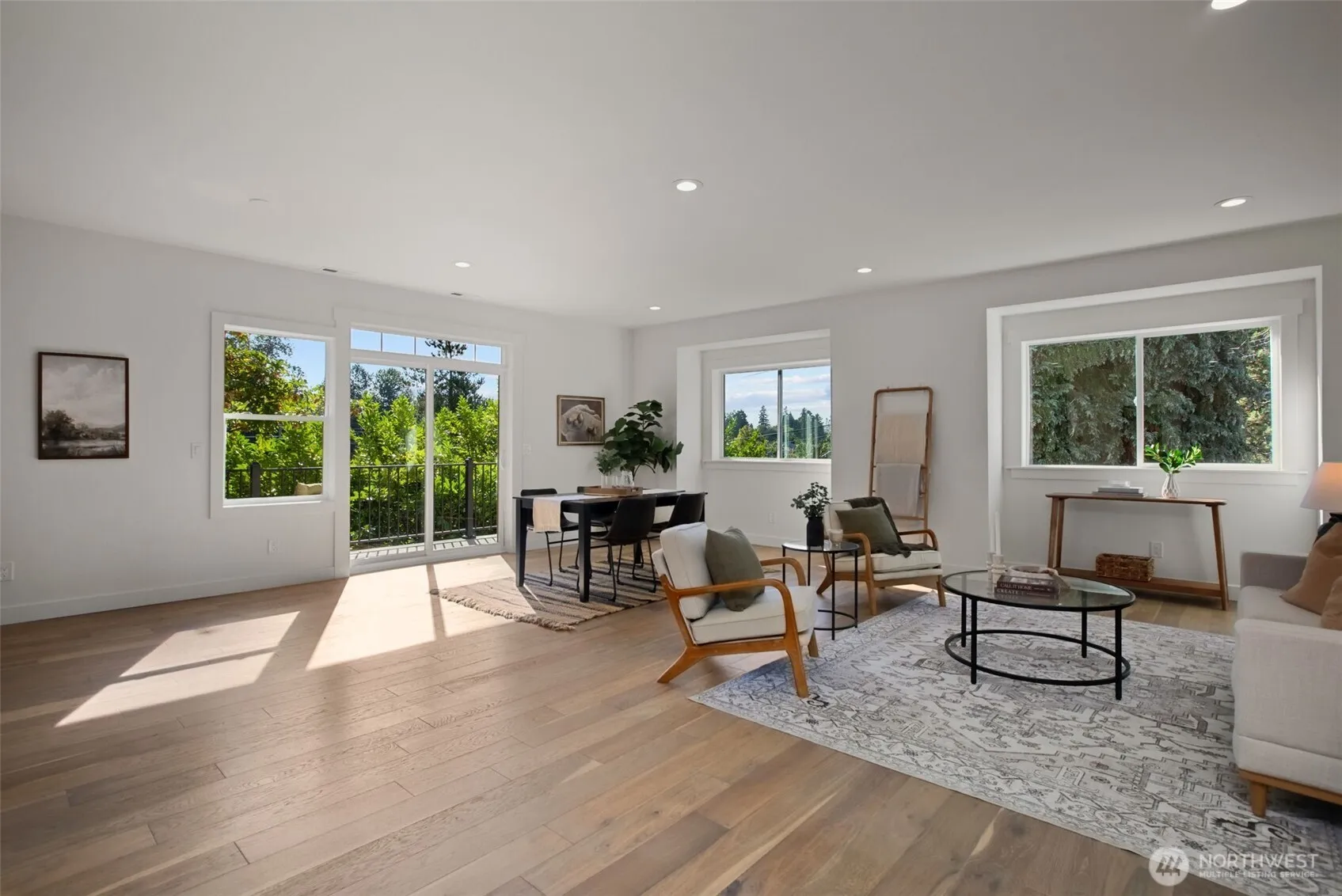 Property photo for 4812 S Frontenac Street, Seattle photo 5