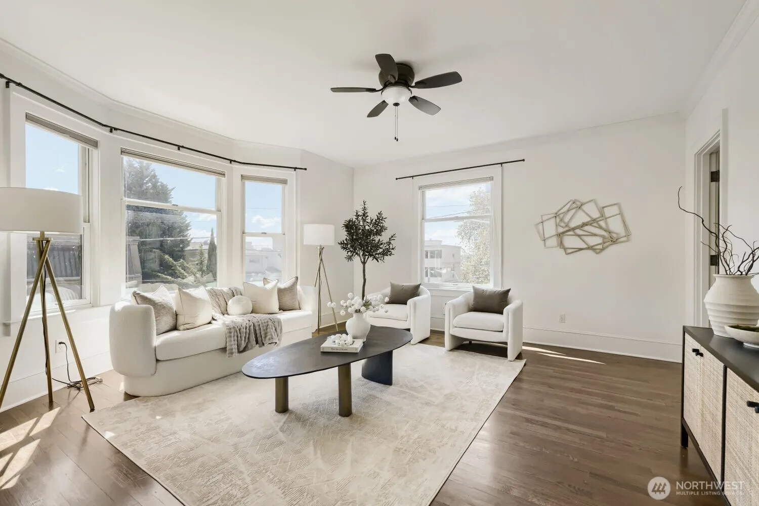 Property photo for 317 Lakeside Avenue S #3, Seattle