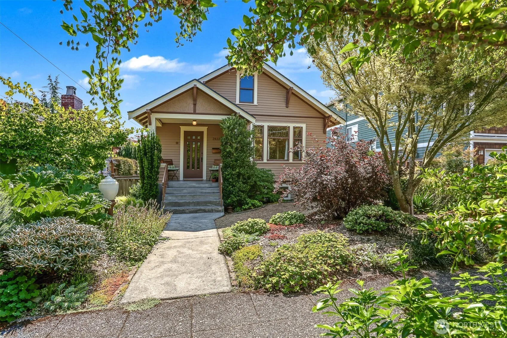 Property photo for 2833 Nw 69th Street, Seattle photo 2