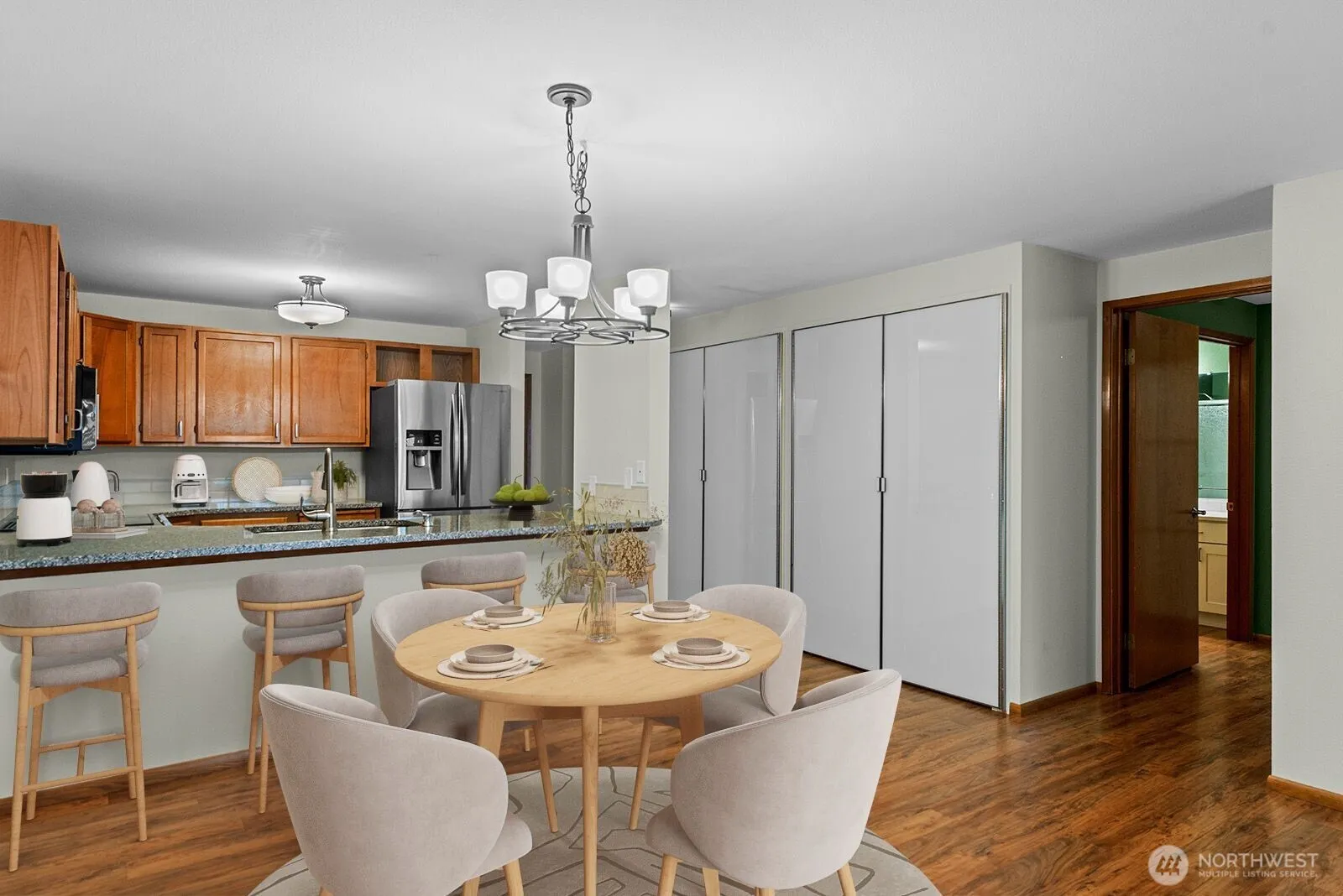 Property photo for 6920 California Avenue Sw #12, Seattle photo 4