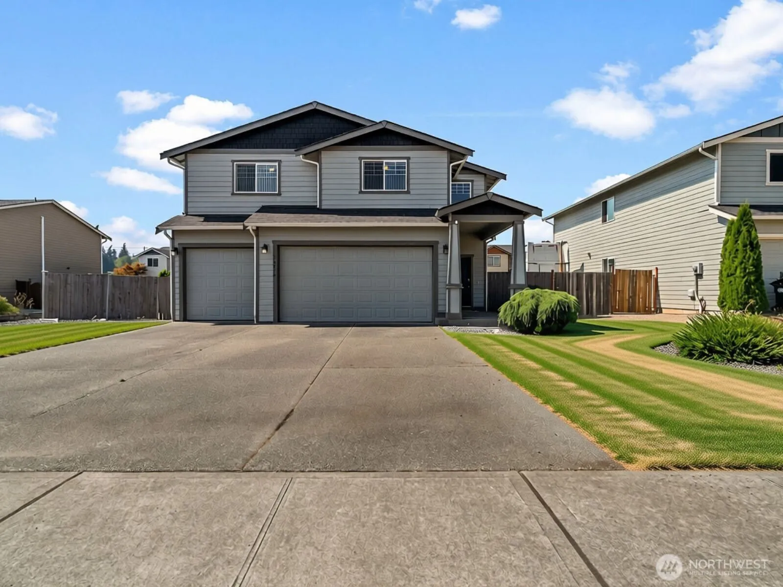 Property photo for 16514 45th Avenue E, Tacoma