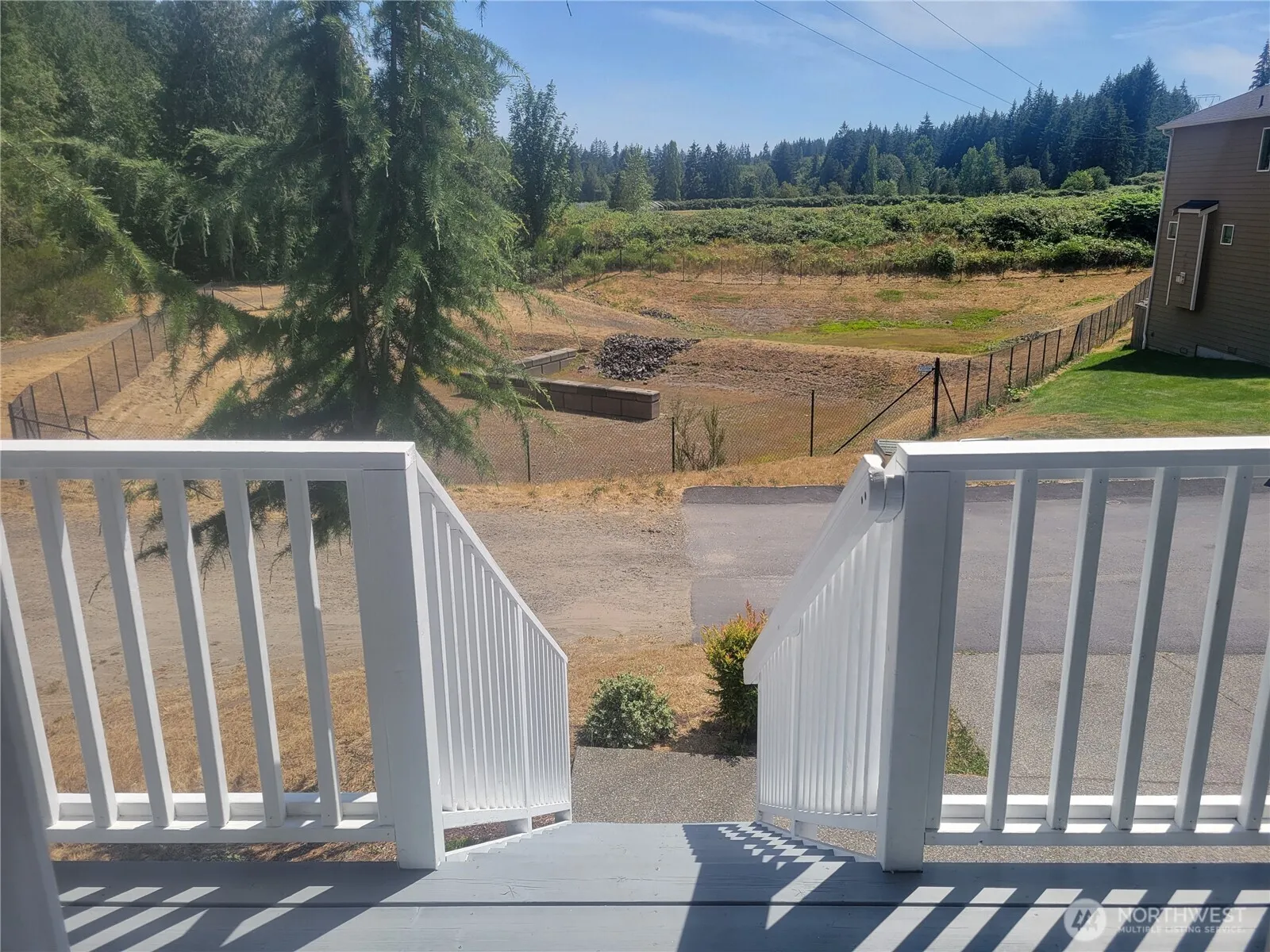 Property photo for 5112 Bear Paw Court Nw, Silverdale photo 2