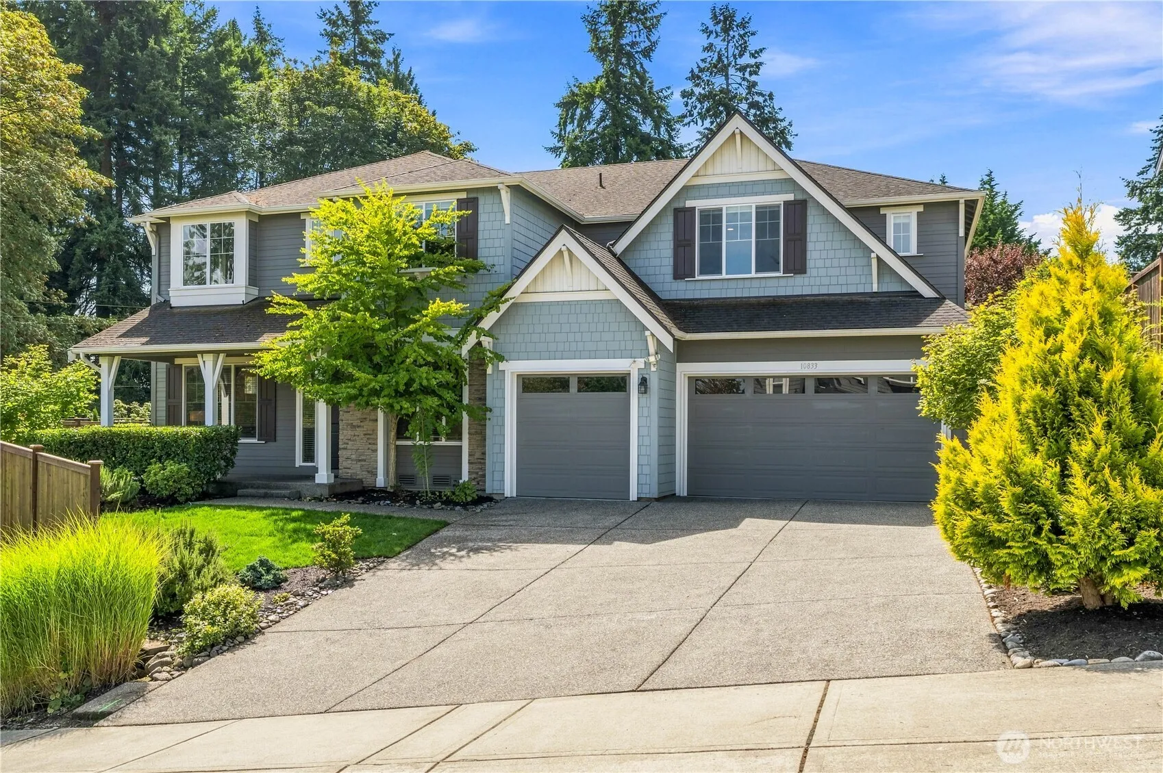 Property photo for 10833 Ne 190th Place, Bothell