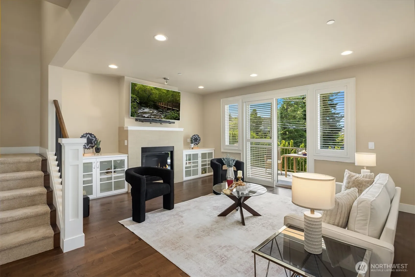 Property photo for 20 6th Street, Kirkland photo 4