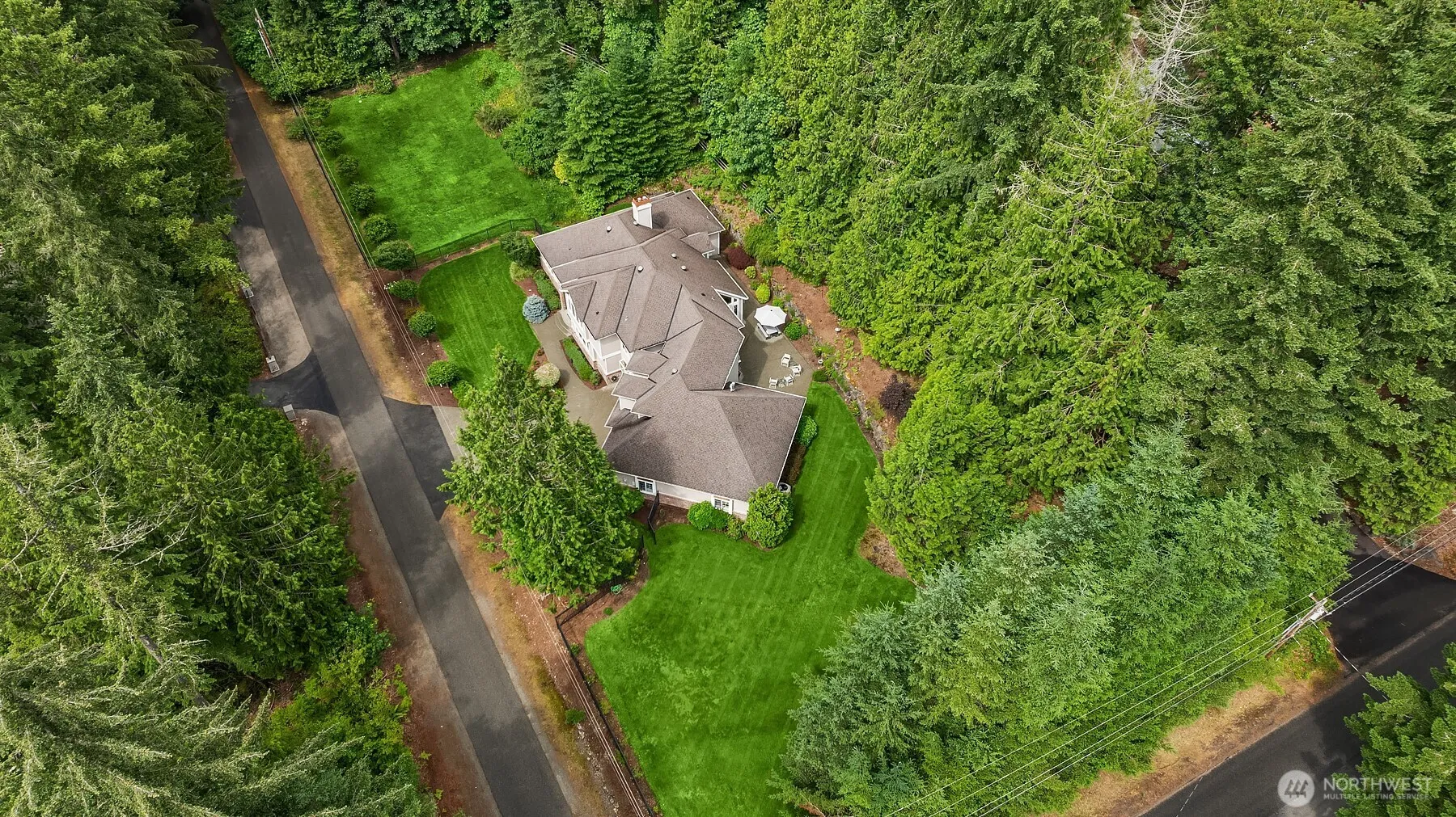 Property photo for 15118 262nd Avenue Se, Issaquah photo 5