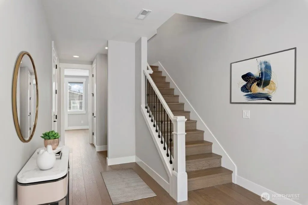 Property photo for 7544 S 129th Place, Seattle photo 2