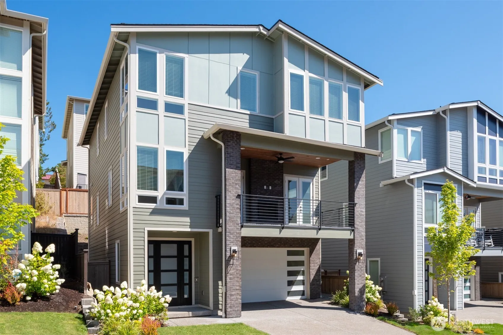 Property photo for 7544 S 129th Place, Seattle