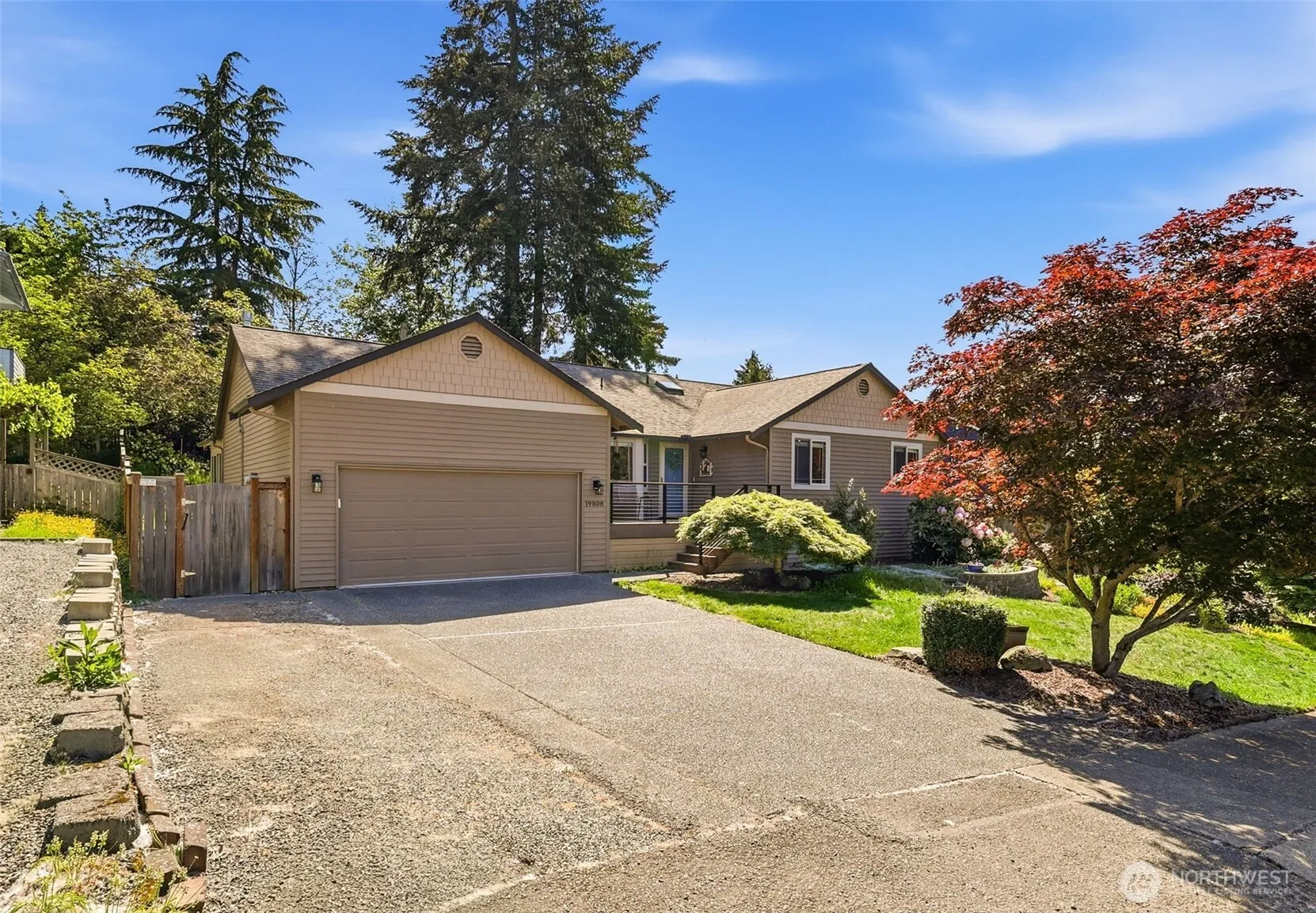 Property photo for 19808 137th Avenue Se, Renton photo 2