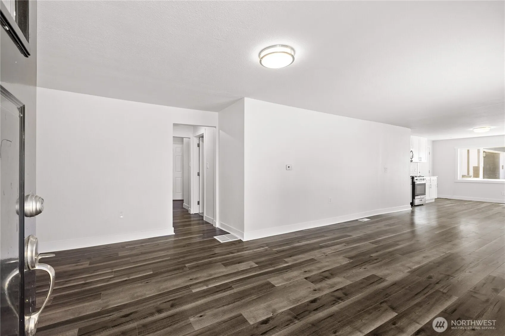 Property photo for 8823 Yakima Avenue, Tacoma photo 2
