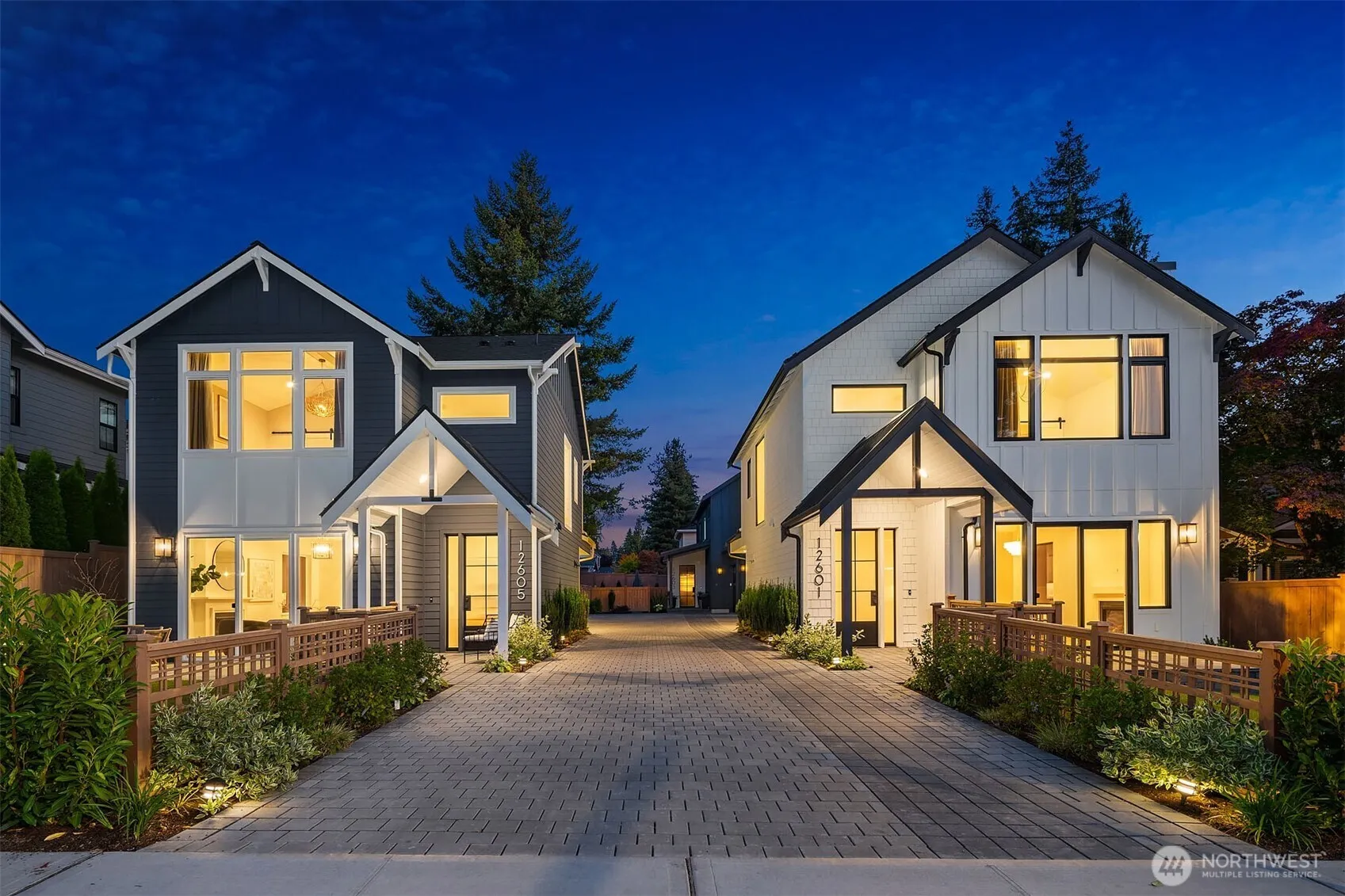 Property photo for 12601 Ne 80th Street, Kirkland photo 3