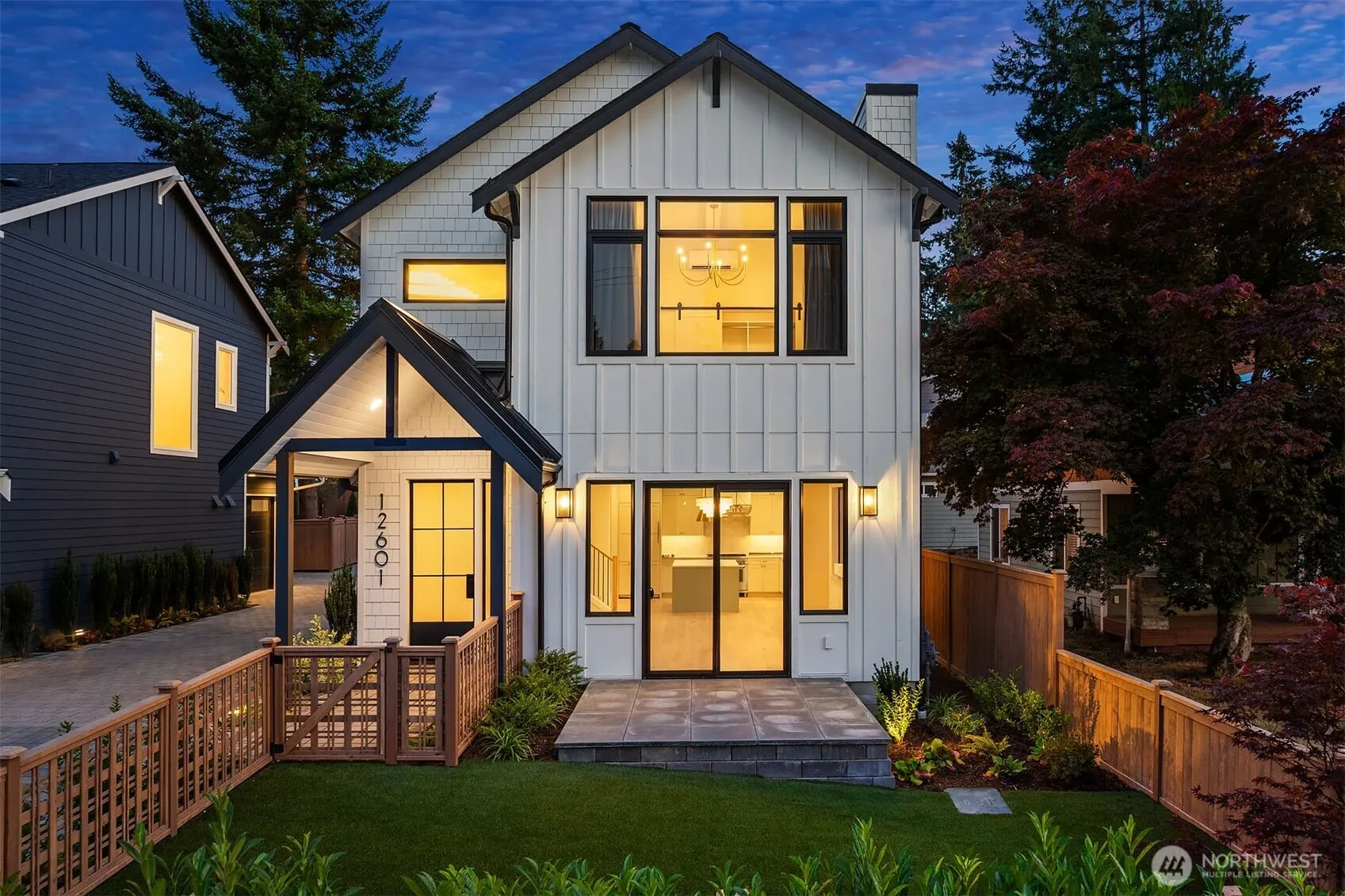 Property photo for 12601 Ne 80th Street, Kirkland