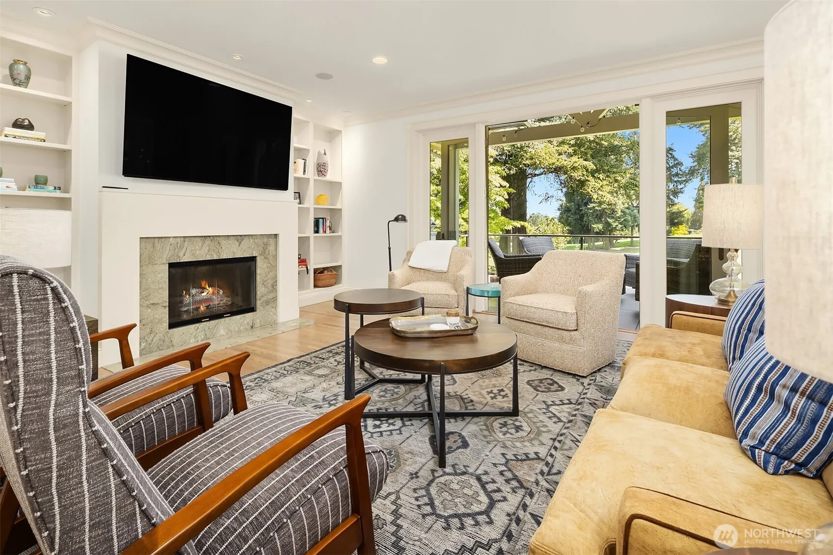 Property photo for 2018 Broadmoor Drive E, Seattle photo 4