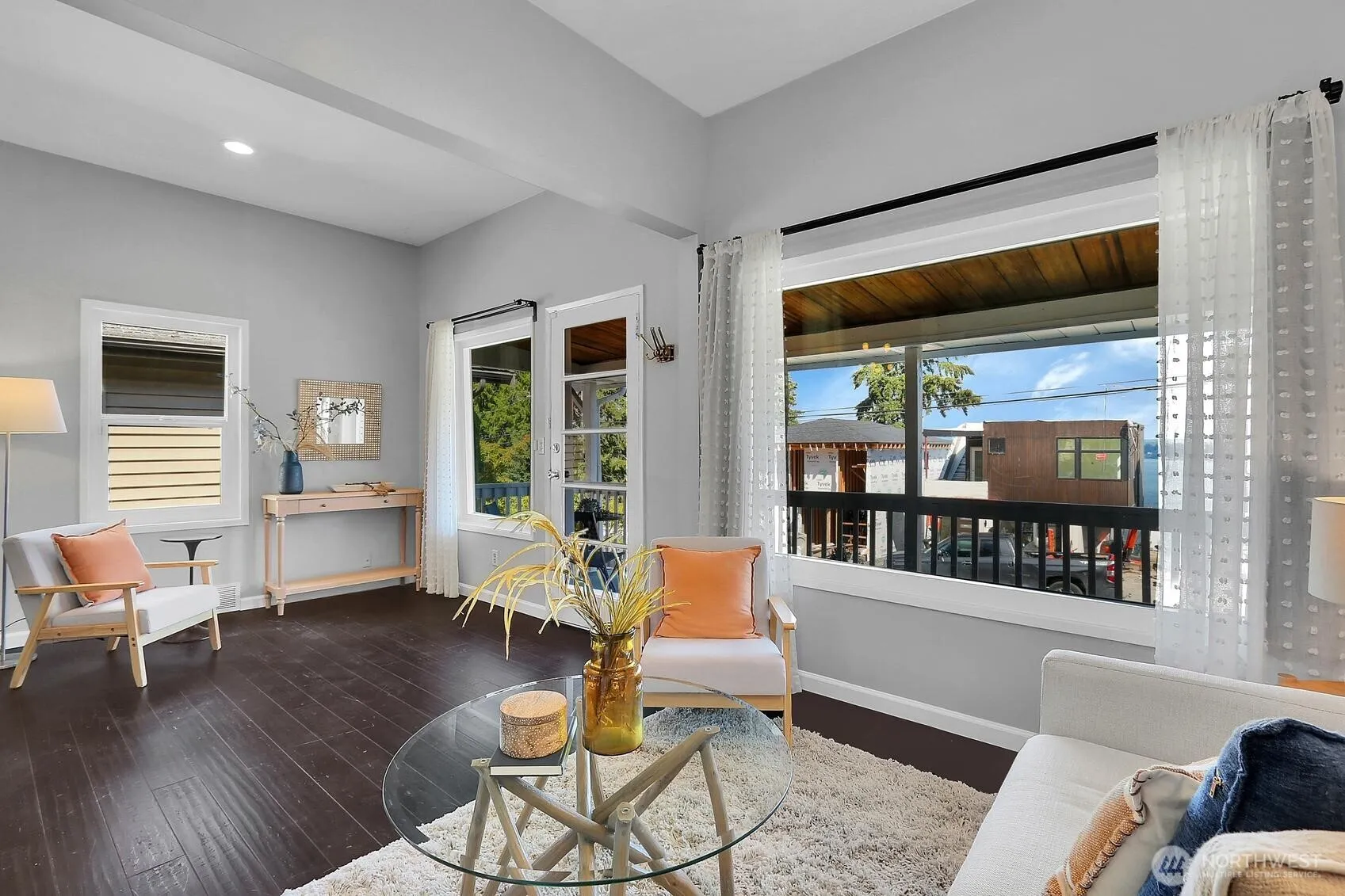 Property photo for 1113 33rd Avenue S, Seattle photo 4
