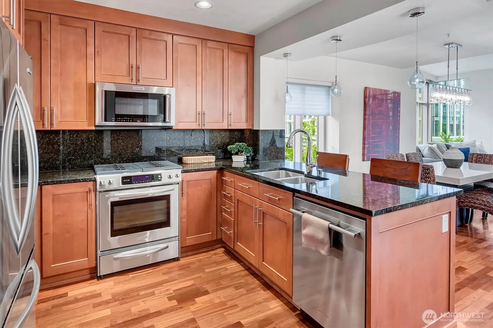 Property photo for 10610 Ne 9th Place #400, Bellevue photo 5