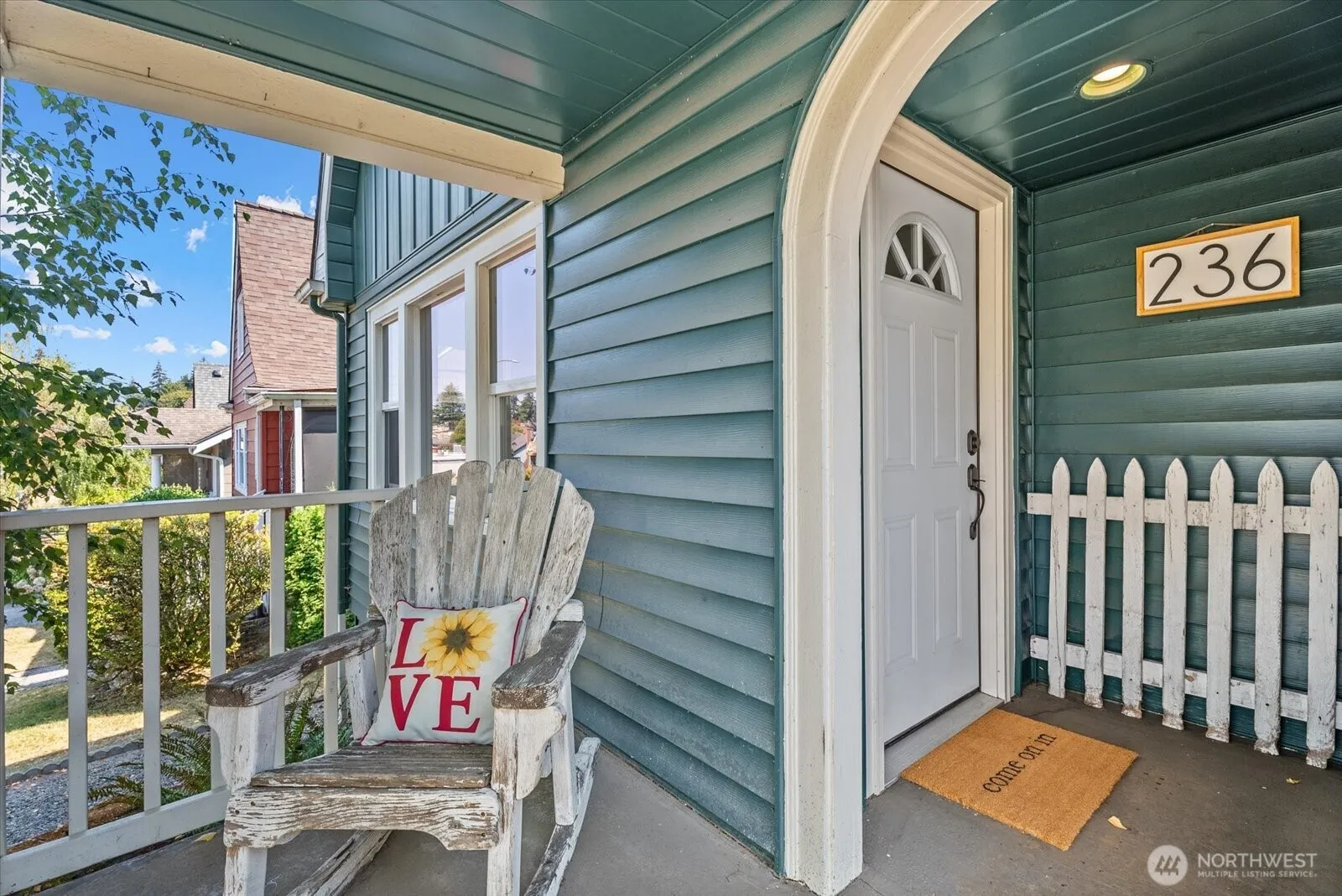 Property photo for 236 S 55th Street, Tacoma photo 3