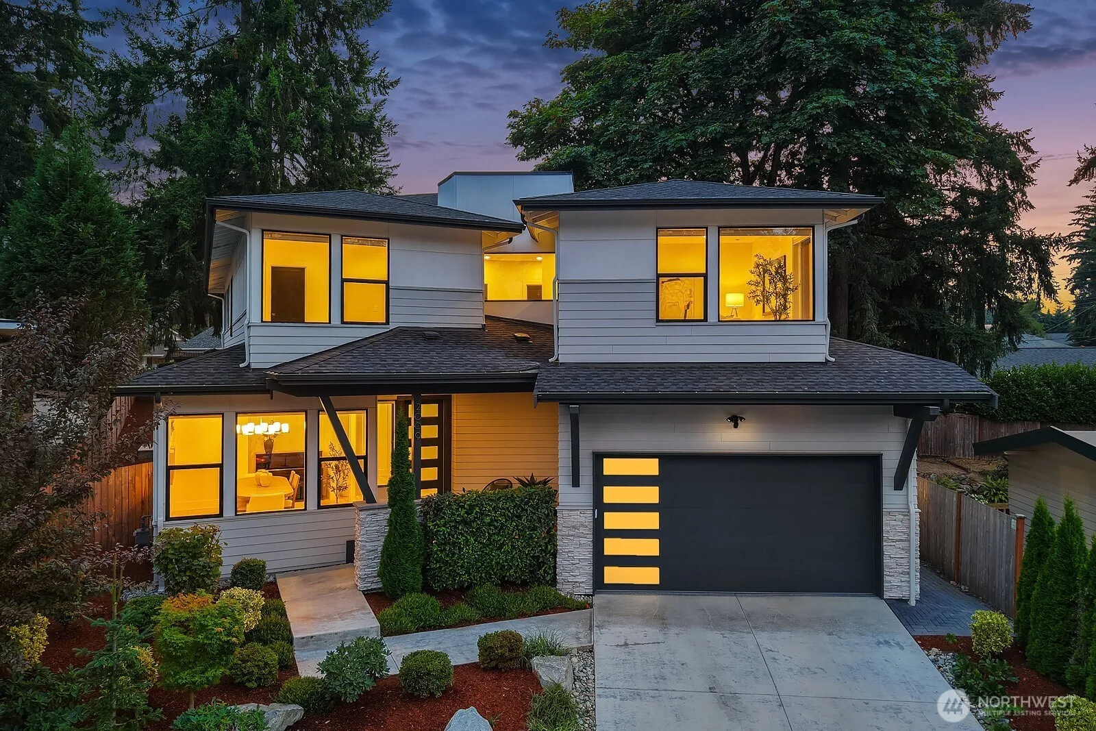 Property photo for 2009 166th Place Ne, Bellevue
