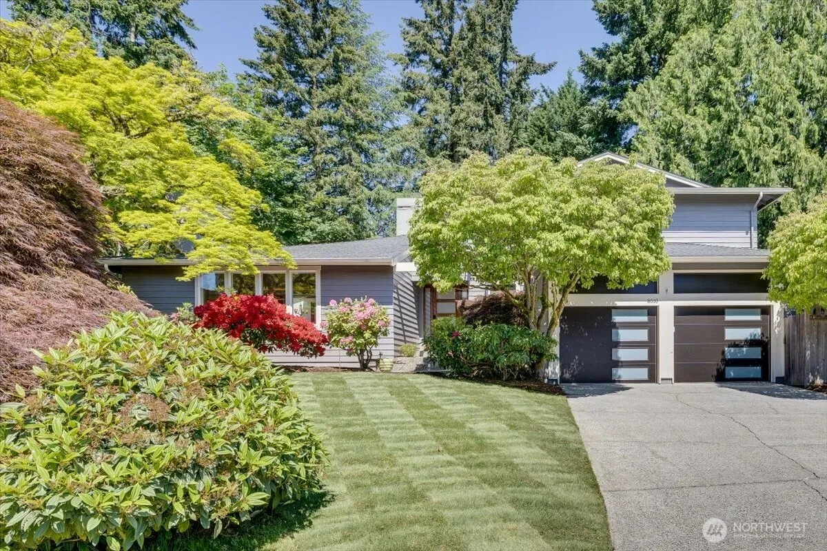 Property photo for 8510 Se 72nd Street, Mercer Island