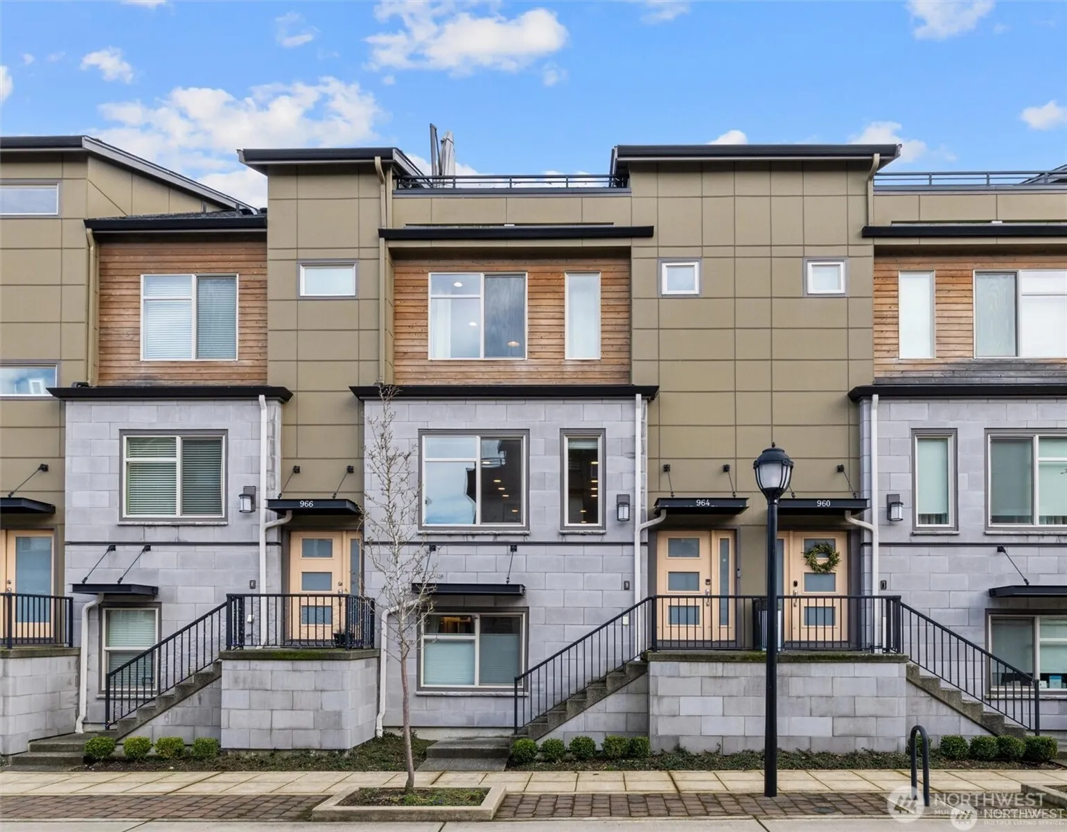 Property photo for 964 7th Avenue Ne #2.4, Issaquah