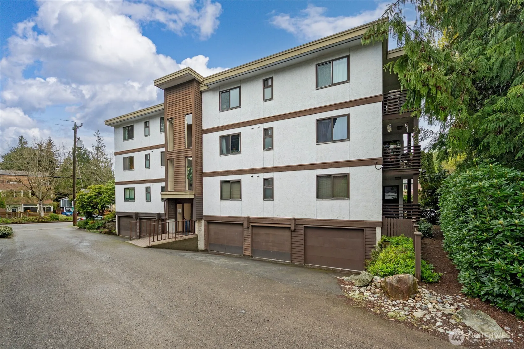 Property photo for 3505 W Government Way #202, Seattle photo 3