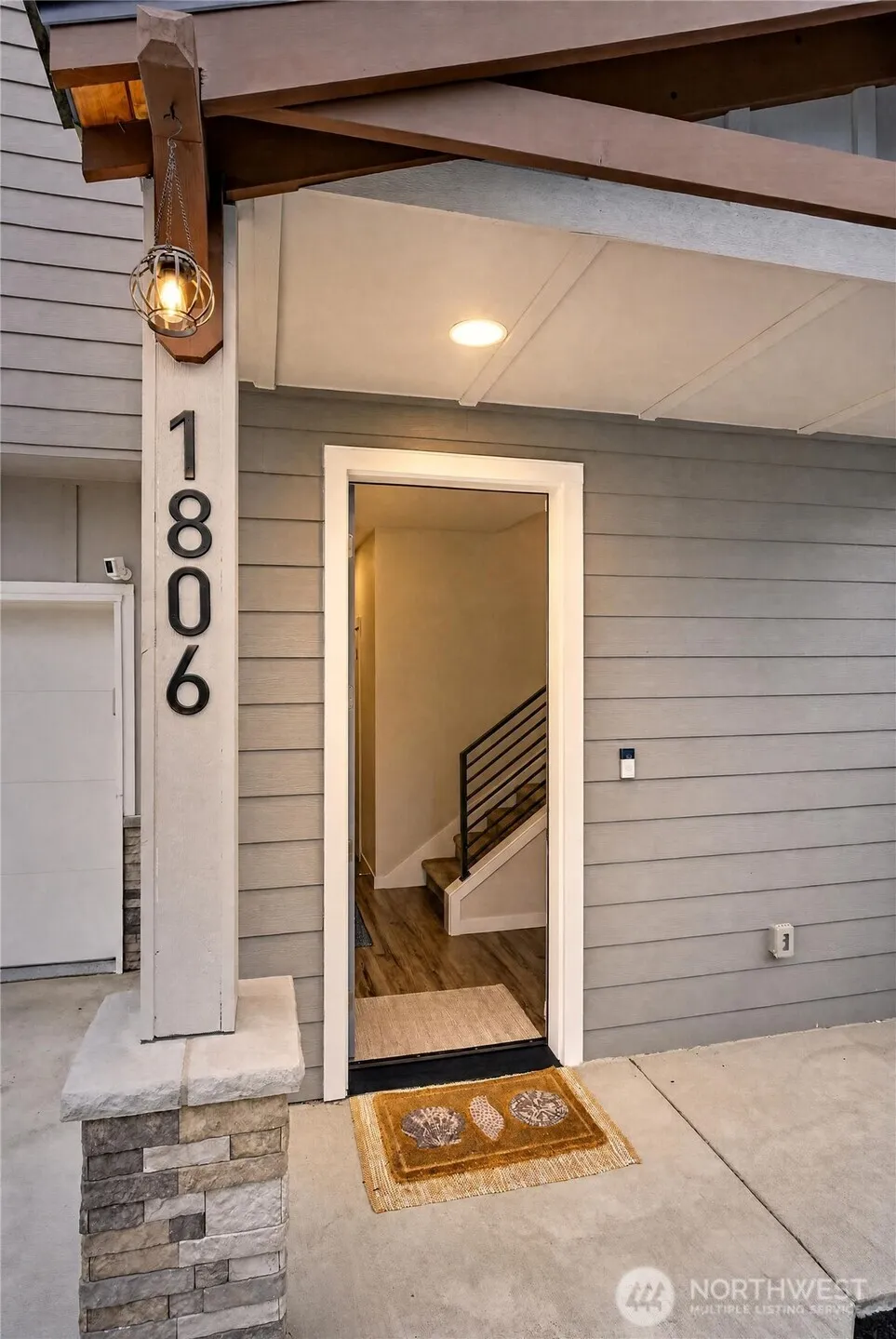 Property photo for 1806 25th Street, Snohomish photo 2