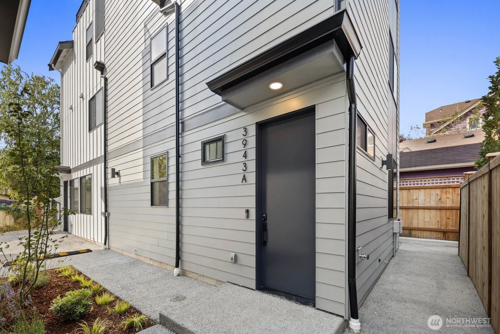 Property photo for 3943 S Morgan Street #a, Seattle photo 2