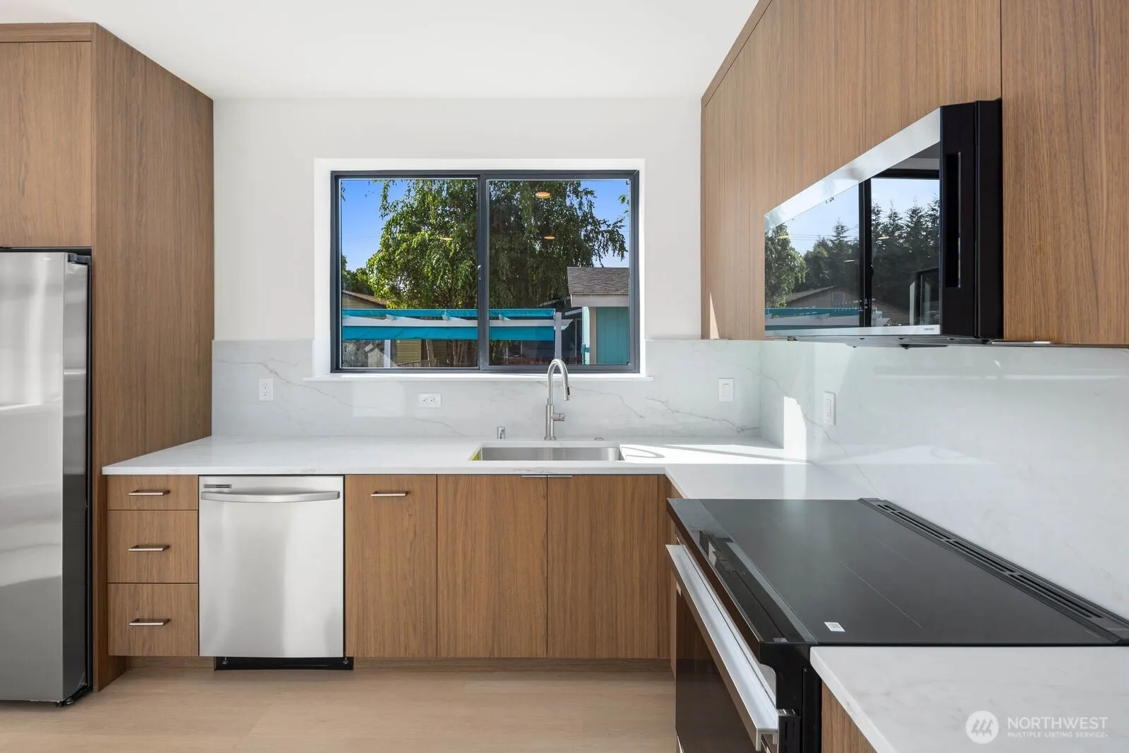 Property photo for 3943 S Morgan Street #b, Seattle photo 5