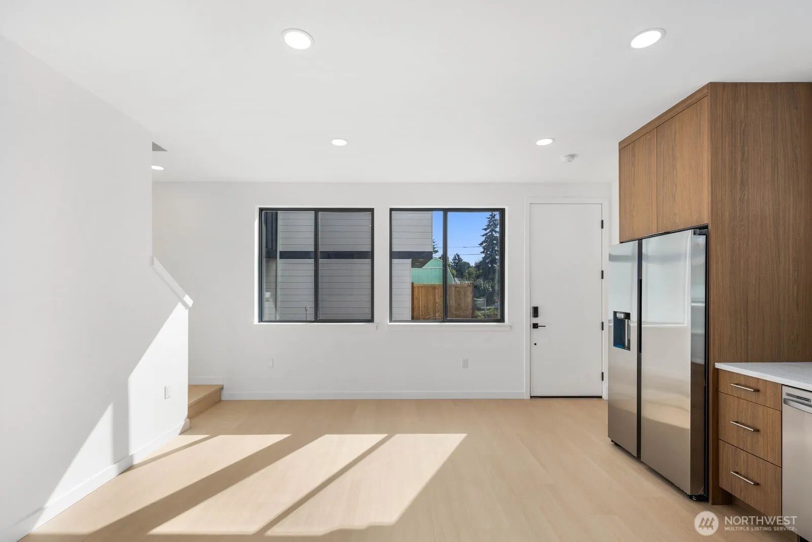 Property photo for 3943 S Morgan Street #b, Seattle photo 2