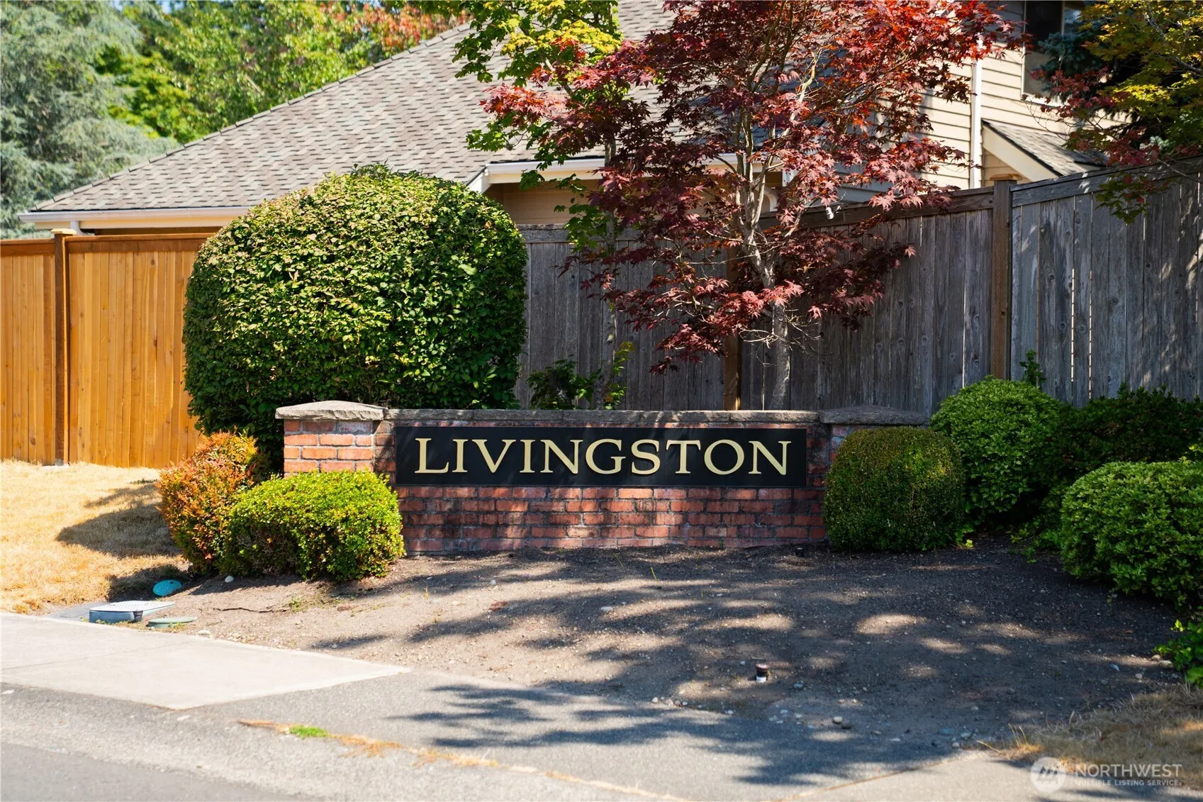 Property photo for 24717 Se 45th Pl, Issaquah photo 3